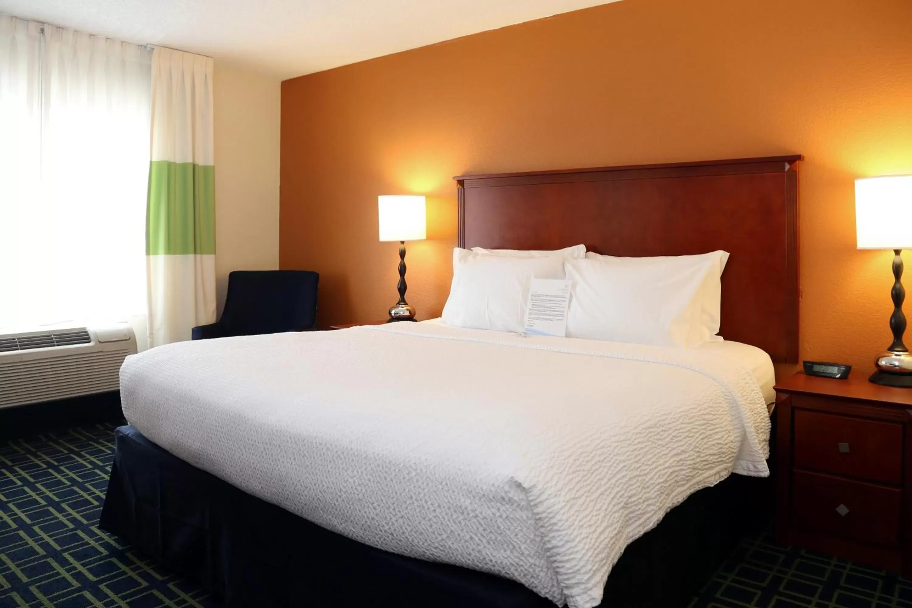 Standard King Room - Non-Smoking  in Quality Inn Cranberry Township