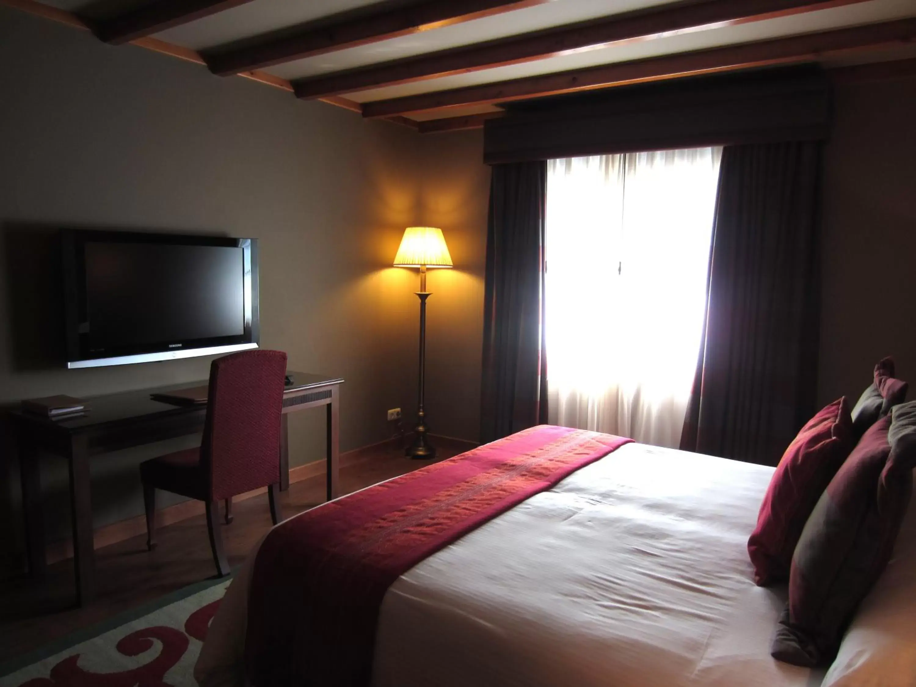 Bedroom, Bed in Gran Hotel Los Abetos