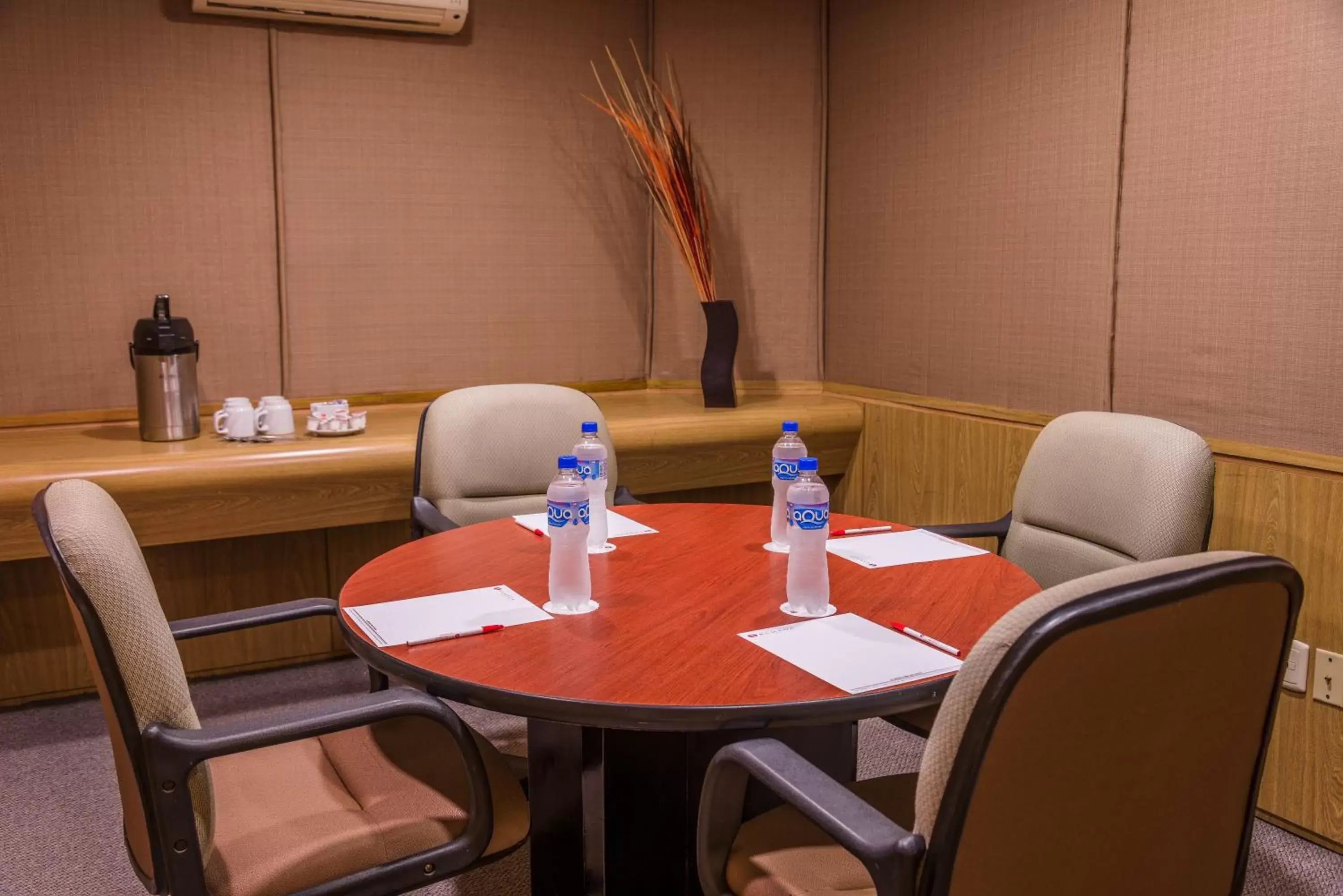 Business facilities in Ramada Hola Culiacan