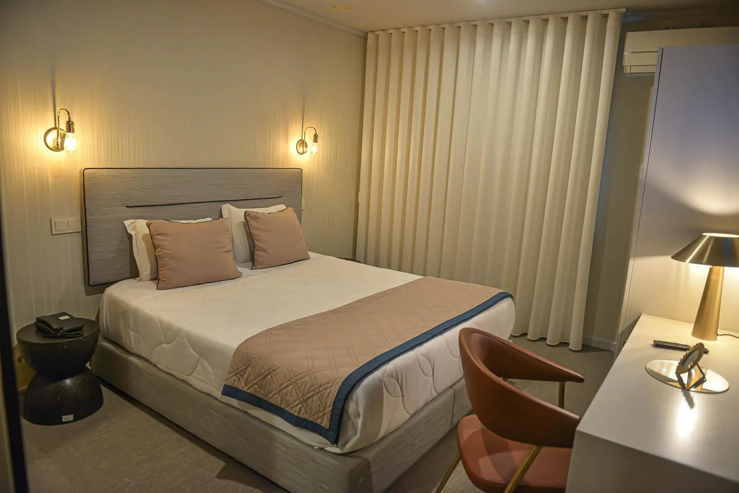 Bedroom, Bed in Hotel America