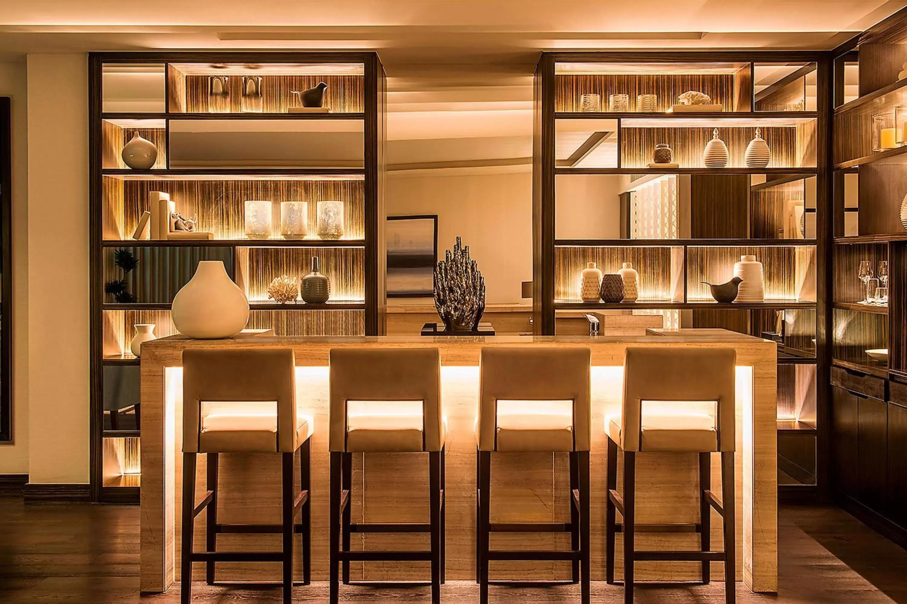 Lounge or bar in Sheraton Grand Hotel, Dubai