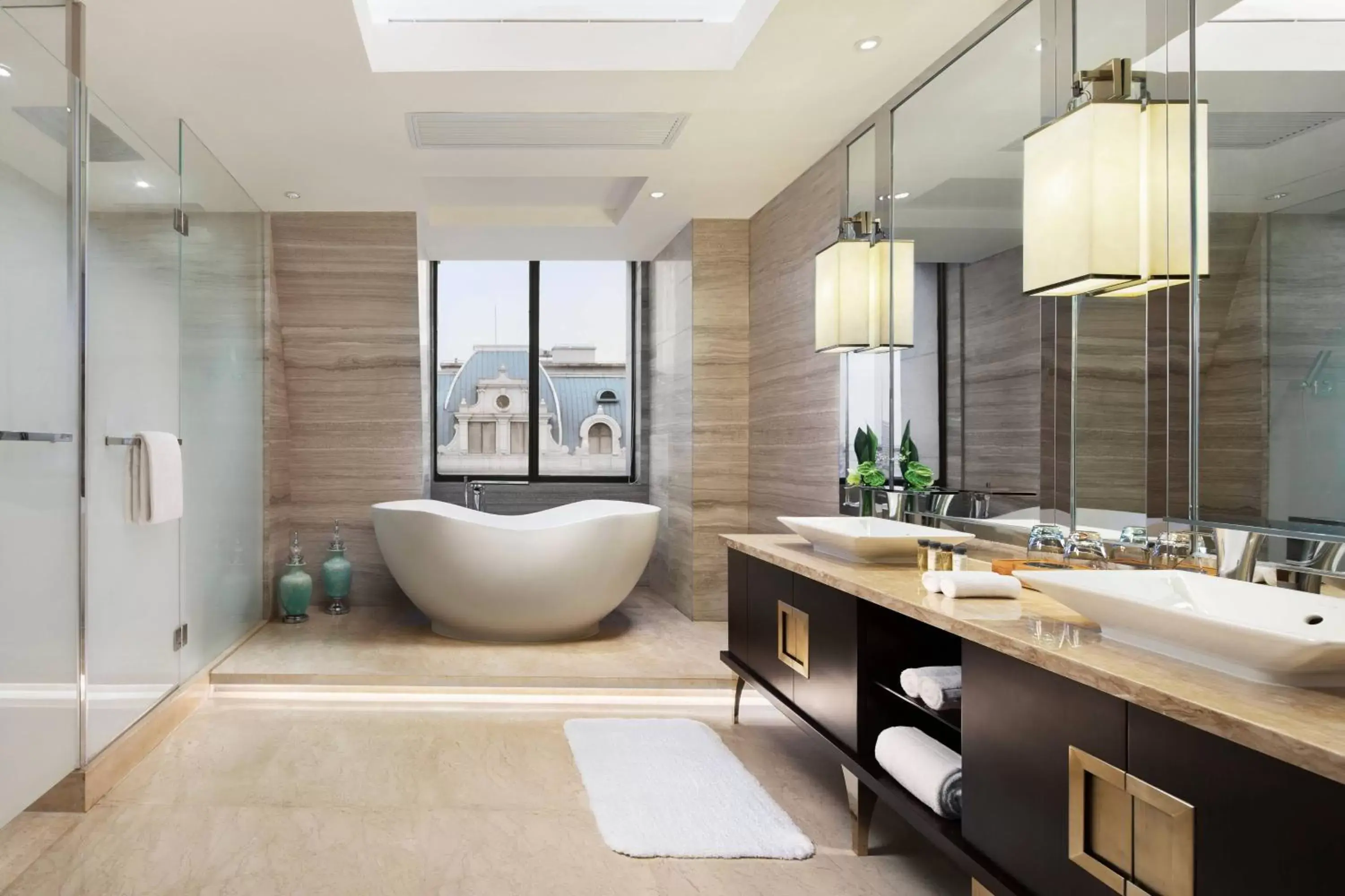 Bathroom in Courtyard by Marriott Shanghai Changfeng Park