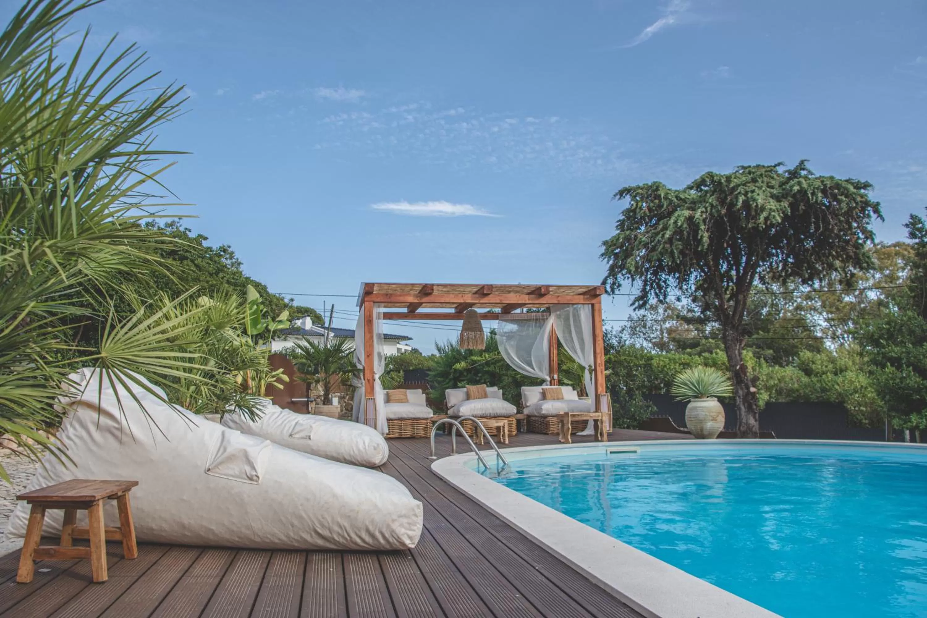 Swimming Pool in Villa Pietra Estoril Eco Guesthouse