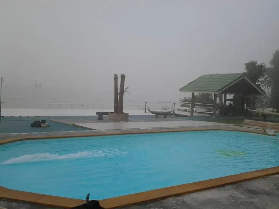 Swimming Pool in Scenic Riverside Resort