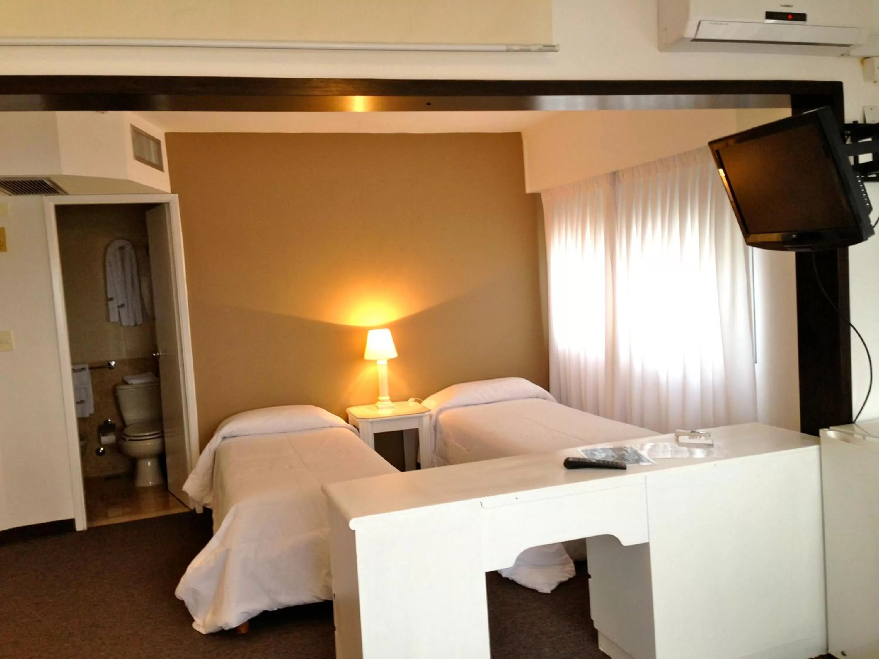 Bedroom, Bed in Hotel Castilla