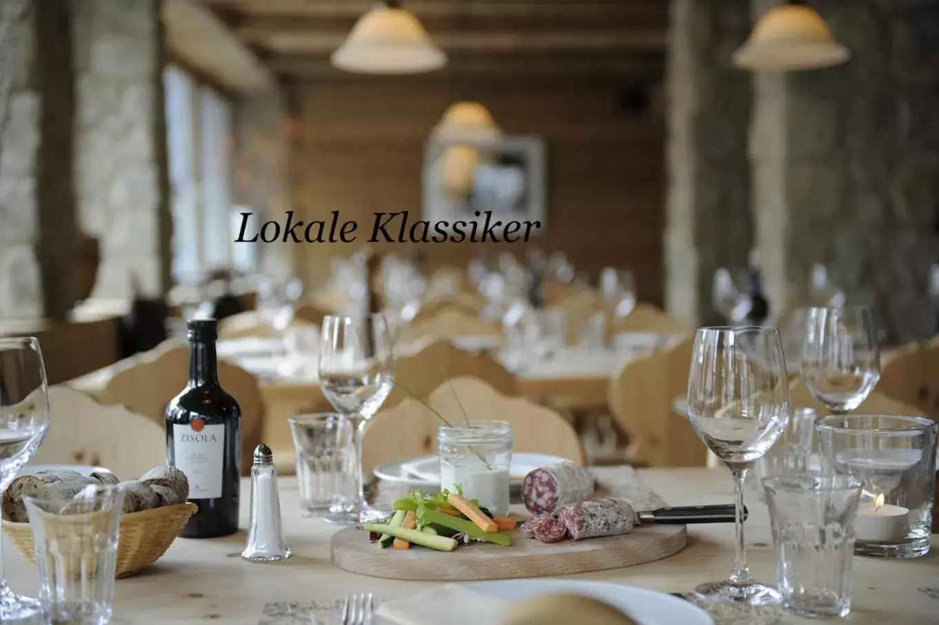 Restaurant/places to eat in Hotel Arte Restaurant/places to eat in Hotel Arte