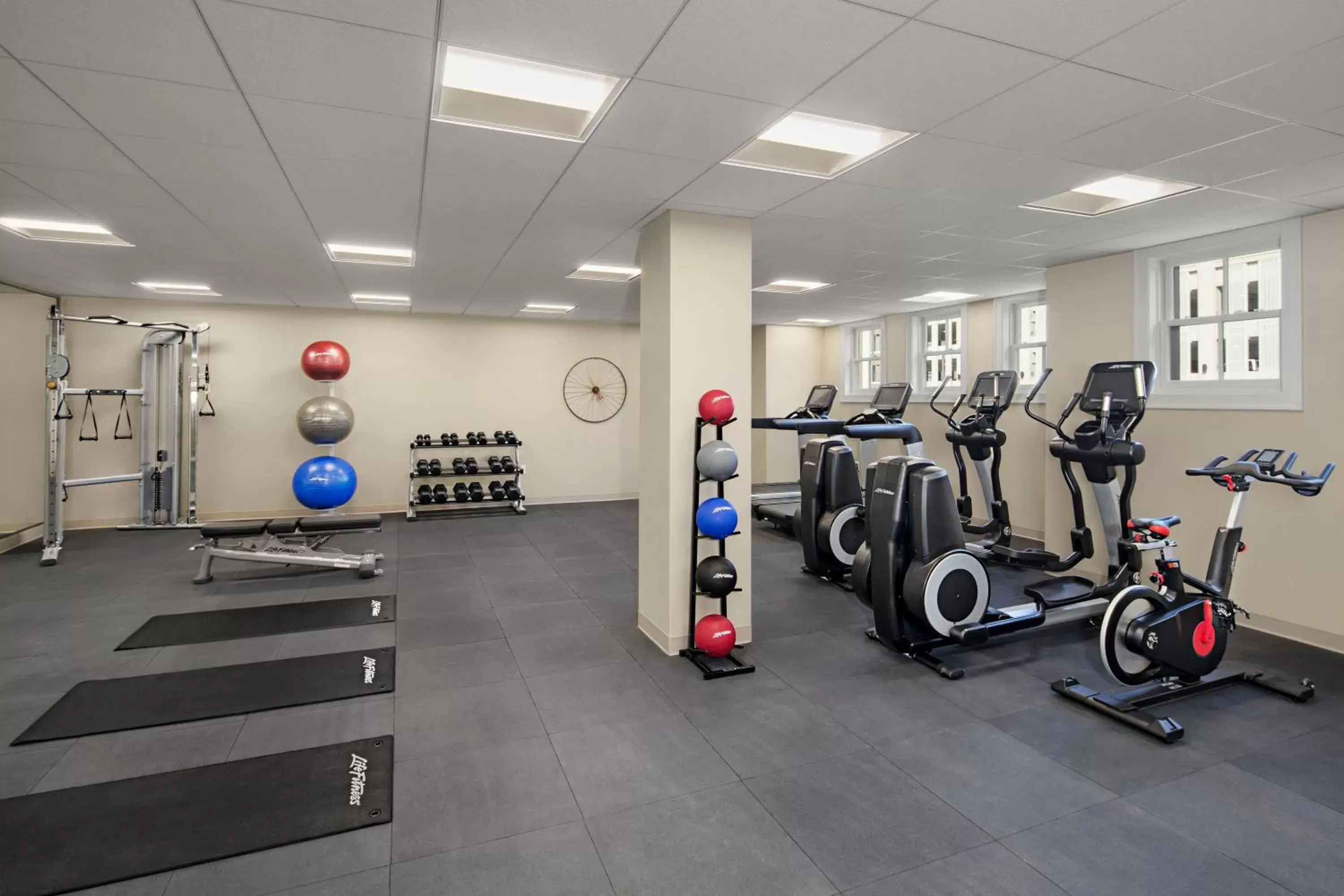 Staff, Fitness Center/Facilities in The Hancock Hotel