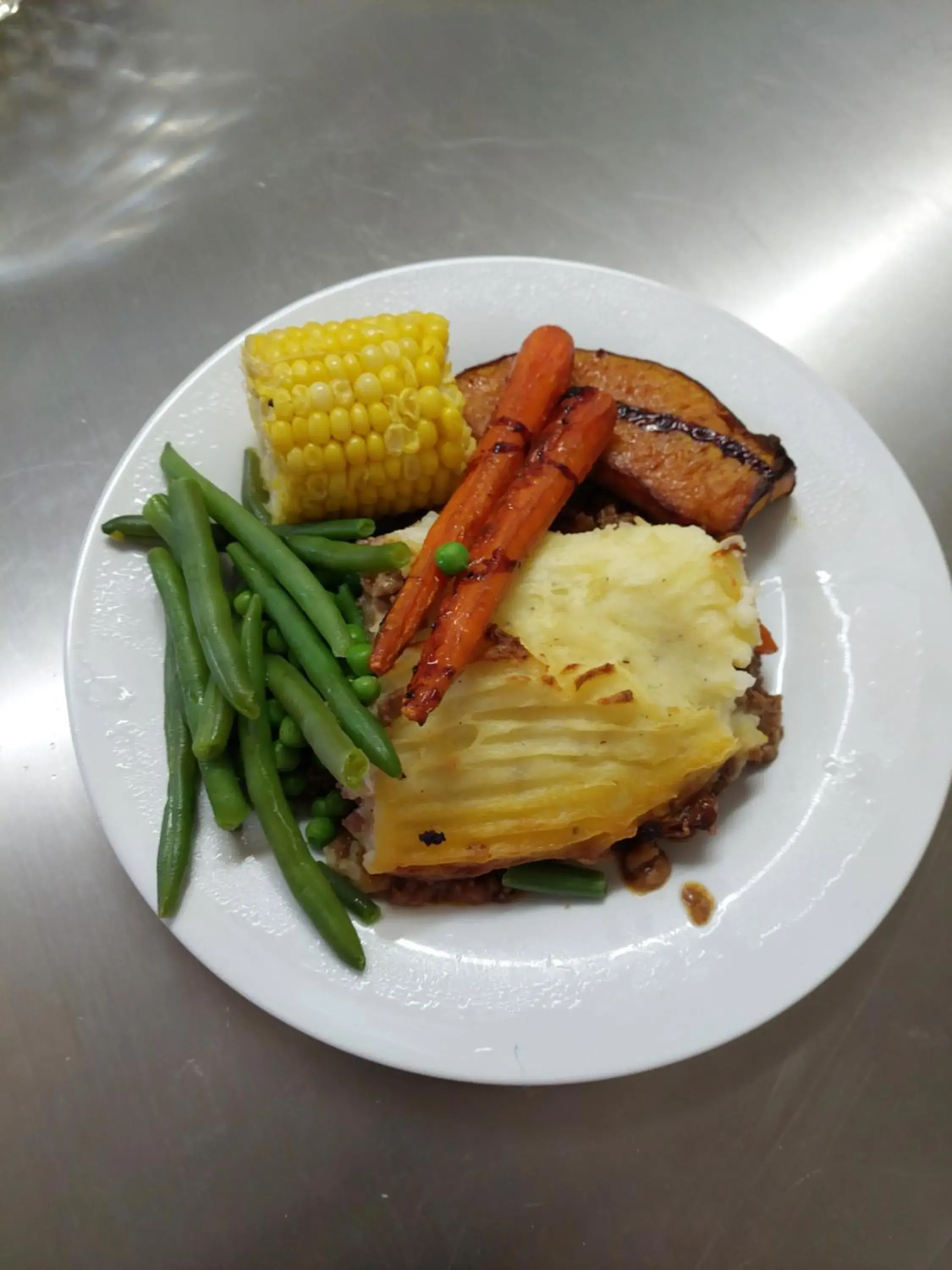 Food in Settlers Motor Inn Food in Settlers Motor Inn