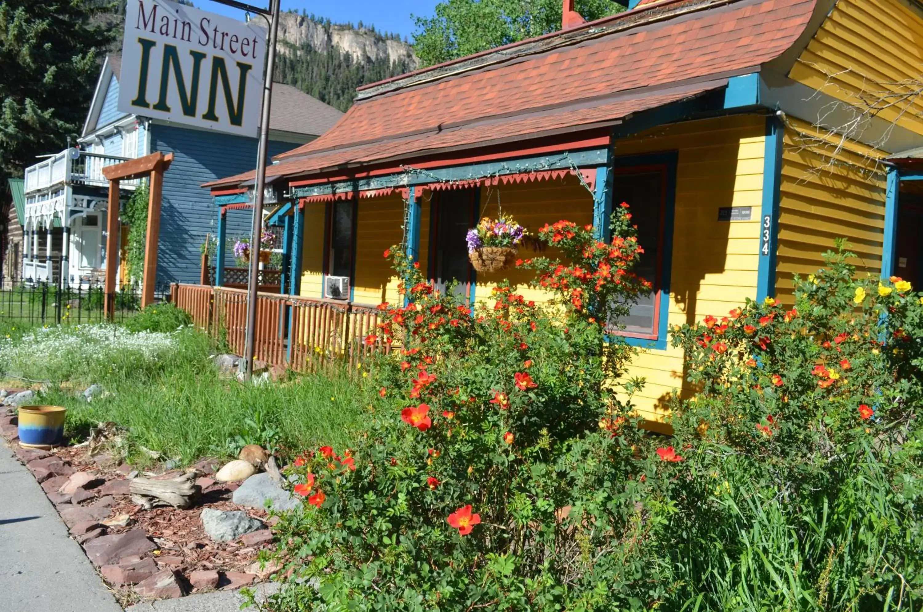 Property building in The Ouray Main Street Inn