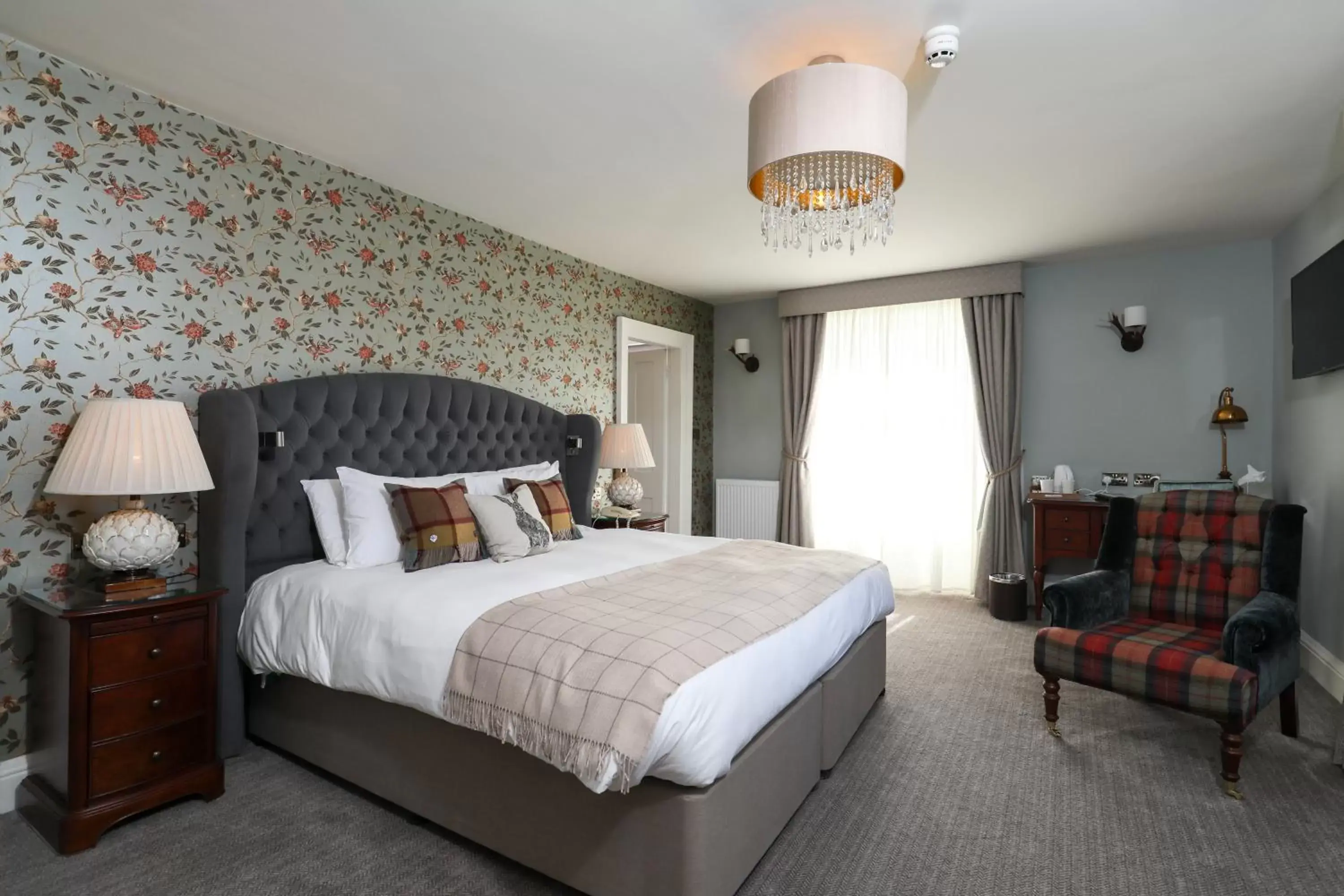 Bed in Stratton House Hotel & Spa