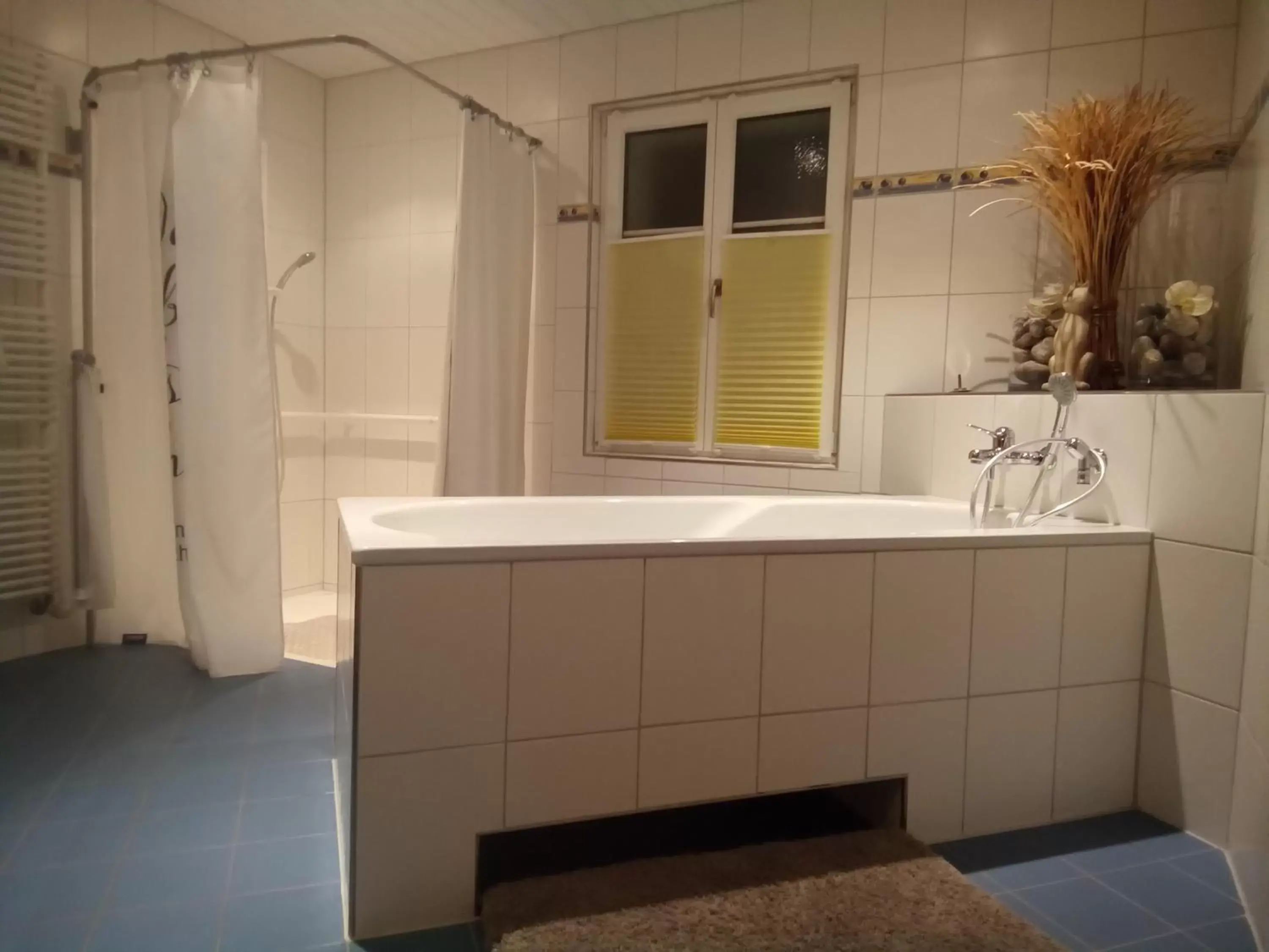 Bathroom in Gästehaus Aemisegg