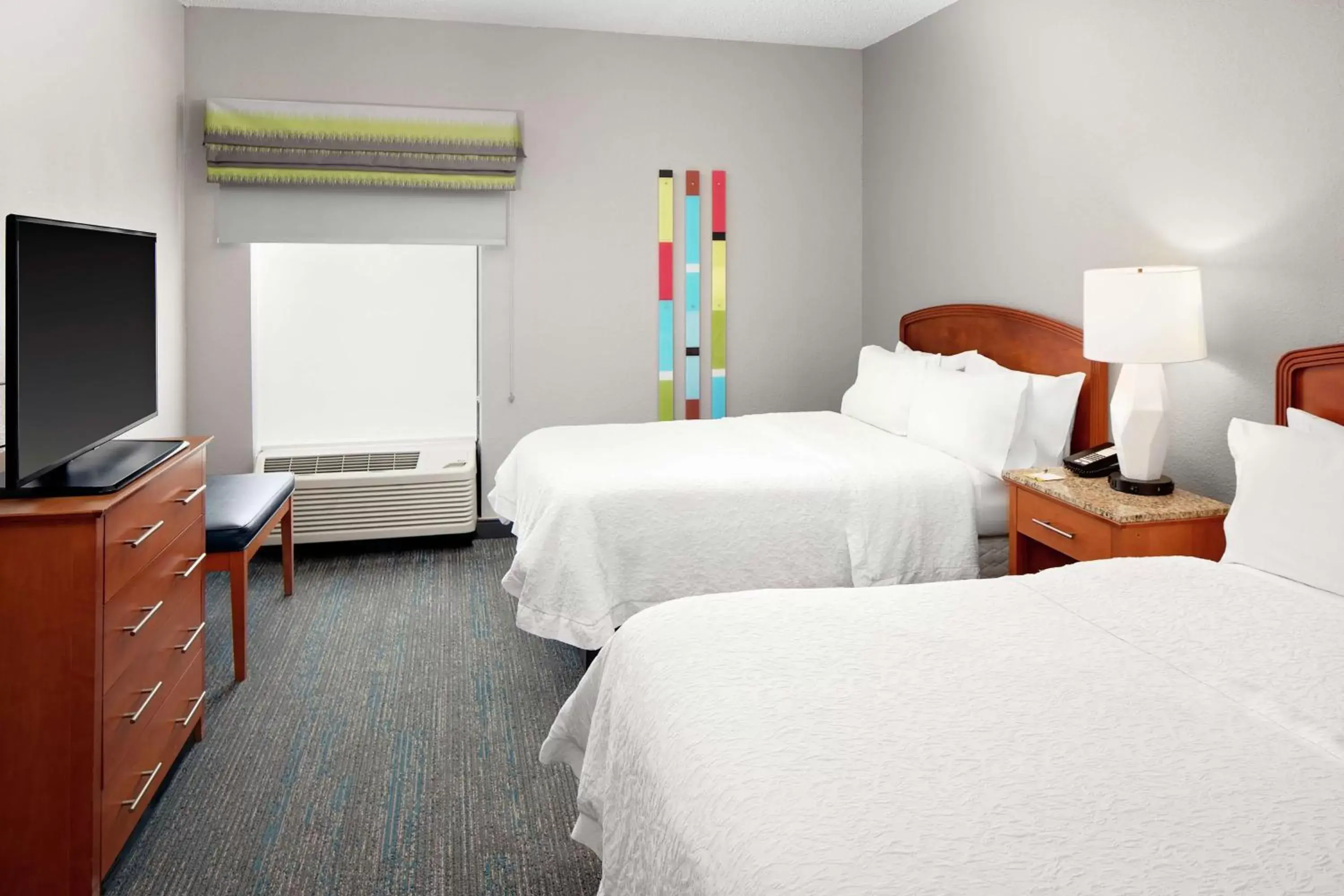 Bed in Hampton Inn & Suites Houston-Medical Center-NRG Park
