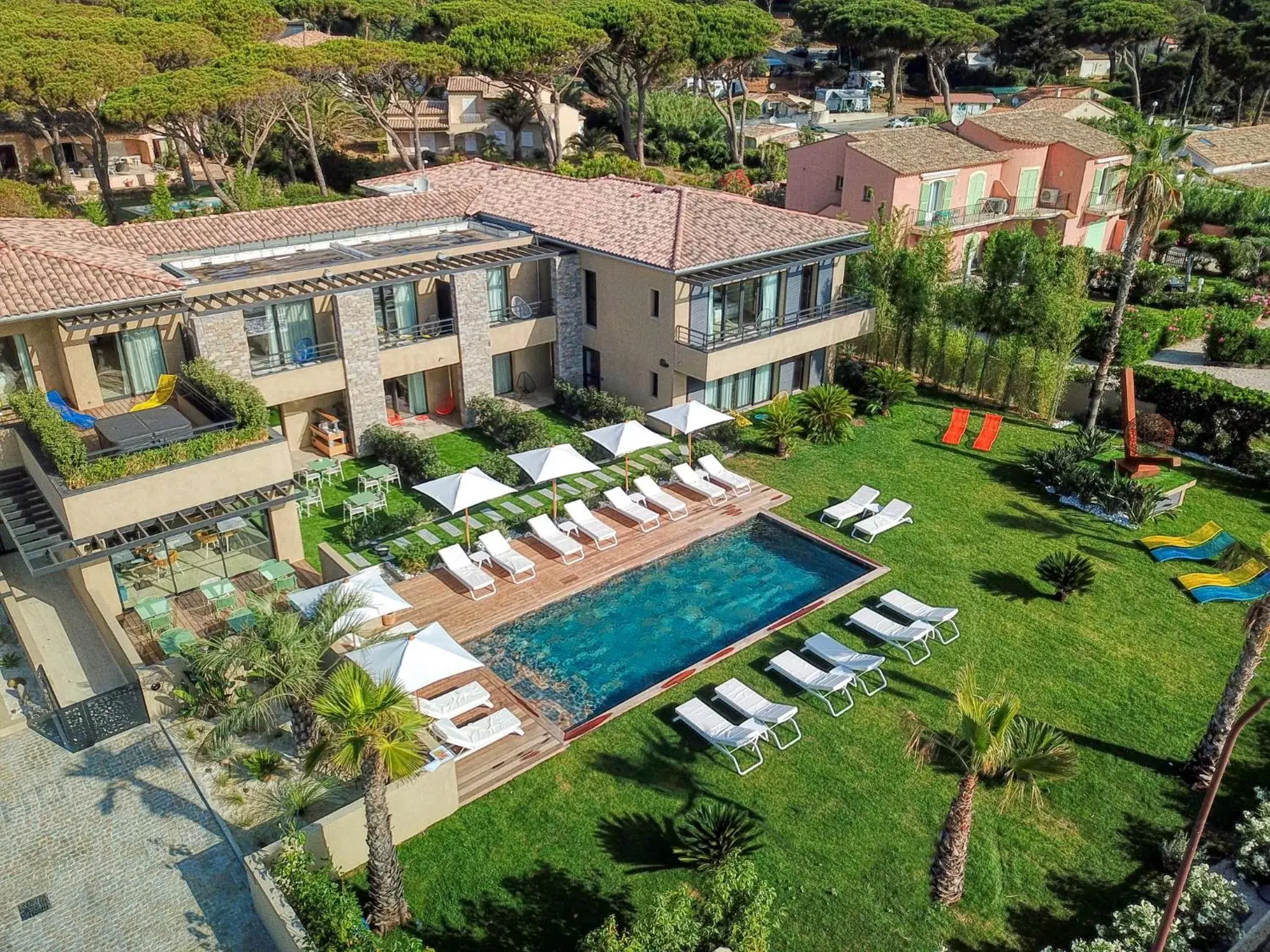 Bird's eye view, Pool View in EDEN HÔTEL