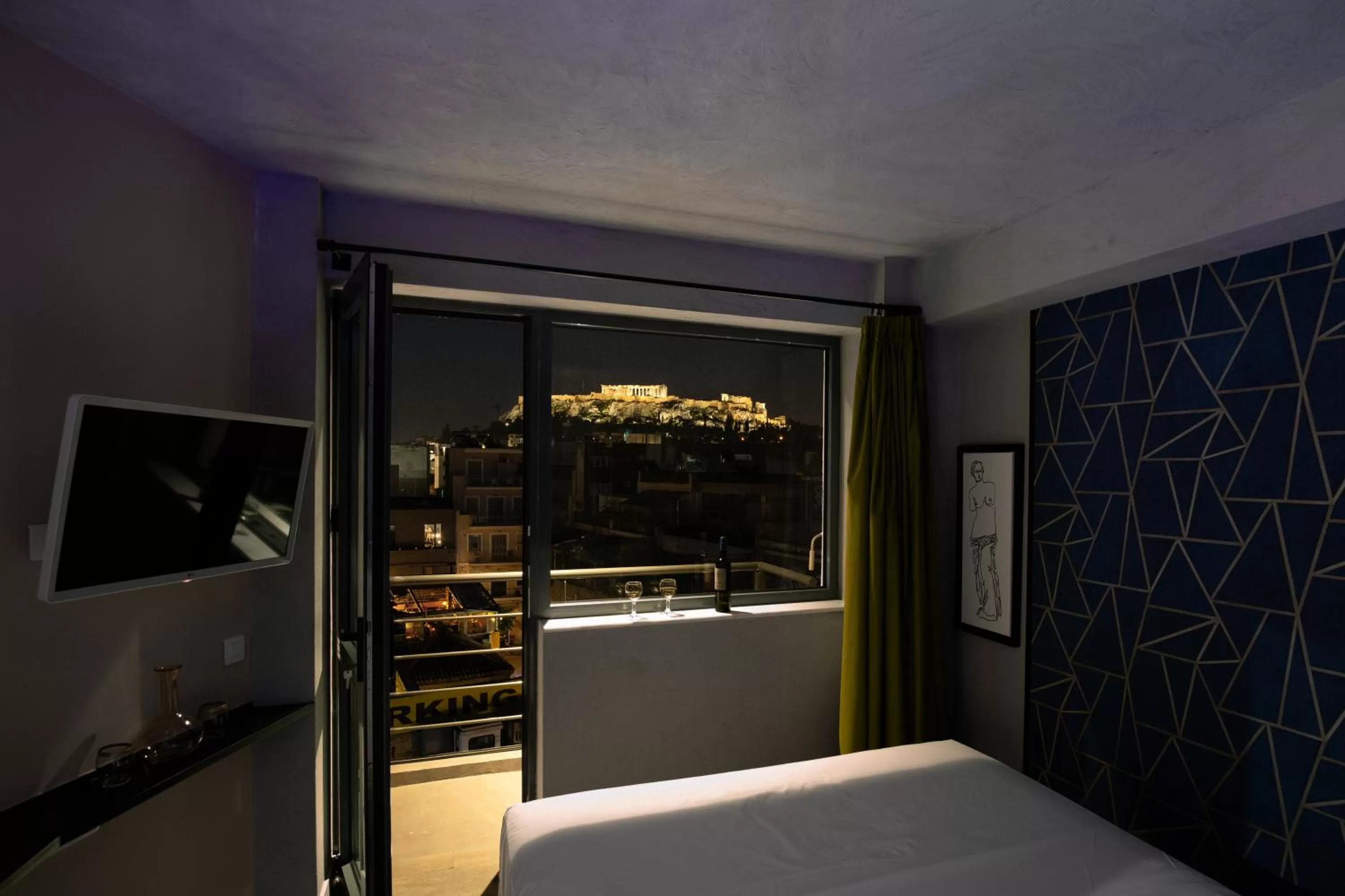 City view, Bed in Downtown Athens Lofts - The Acropolis Observatory