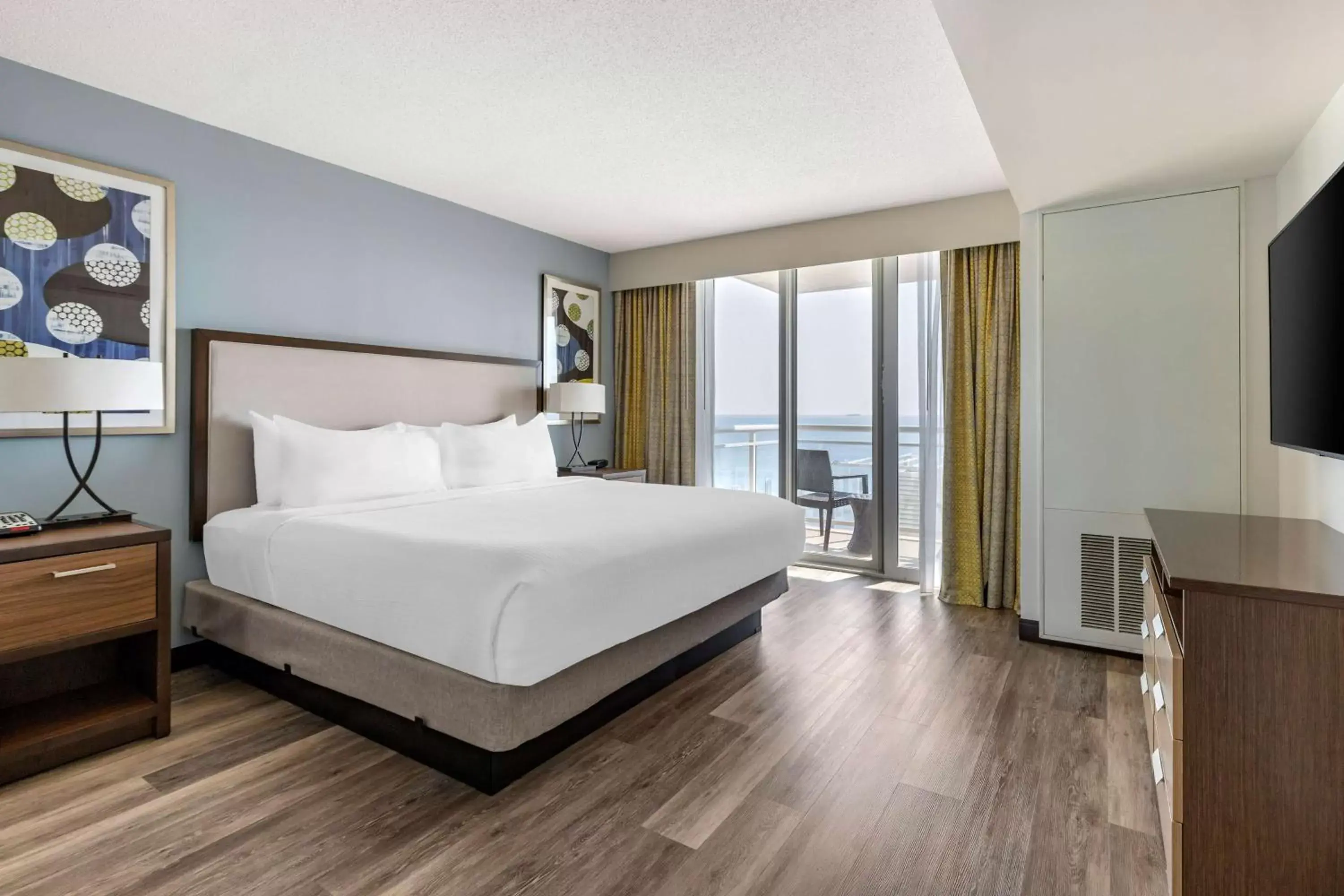 Bed in Hilton Vacation Club Oceanaire Virginia Beach