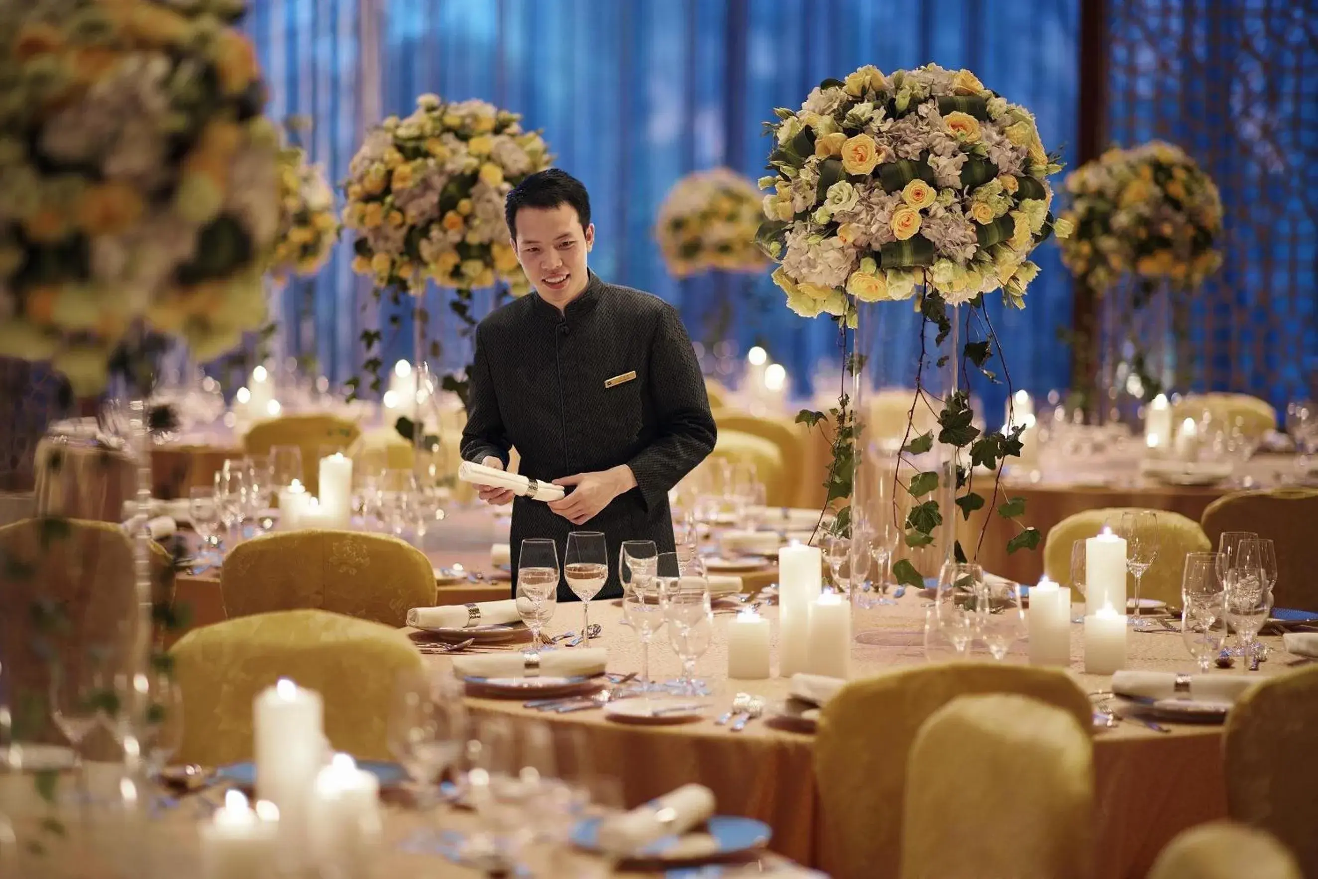 Restaurant/places to eat, Banquet Facilities in Shangri-La Hotel Yangzhou