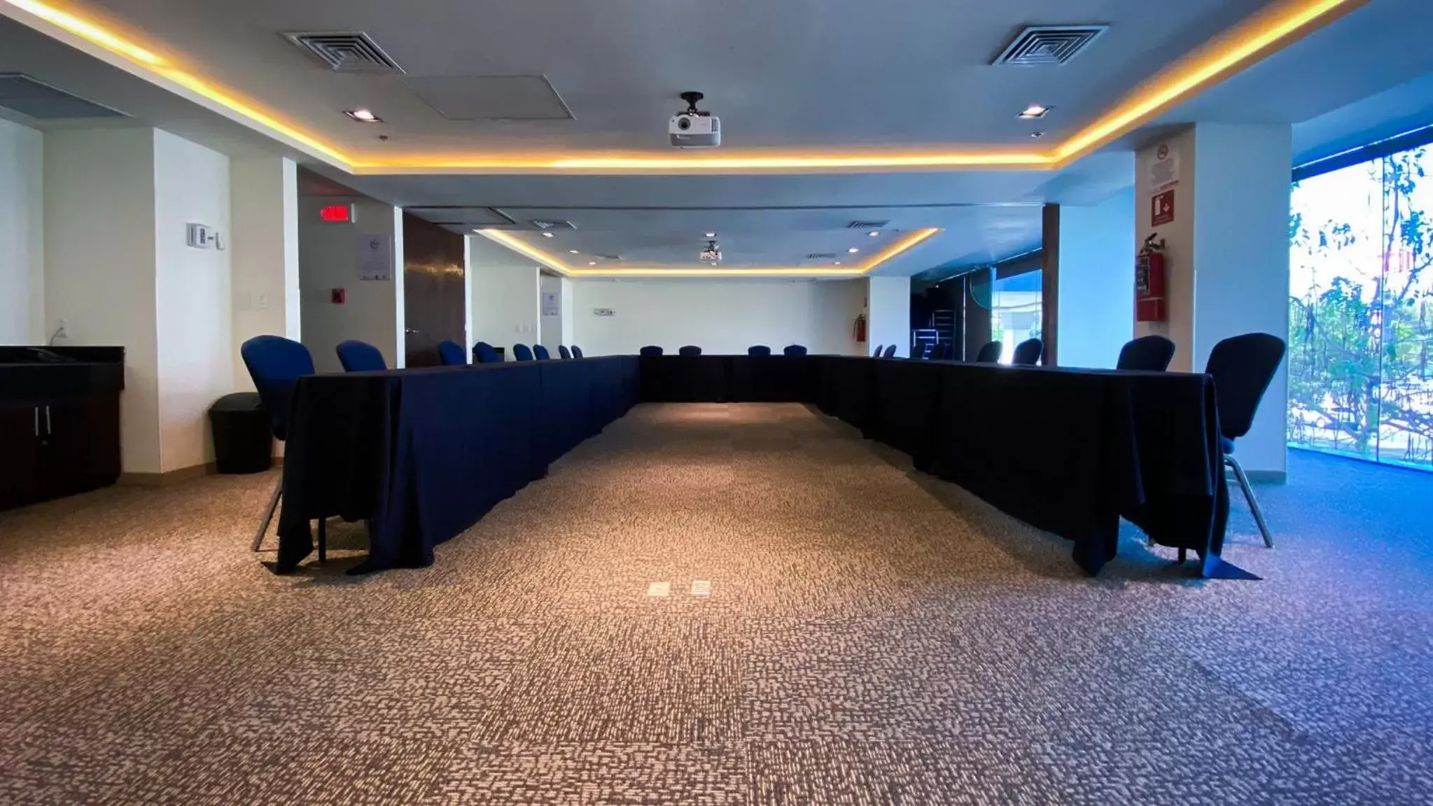 Meeting/conference room, Banquet Facilities in Holiday Inn Express Culiacan, an IHG Hotel