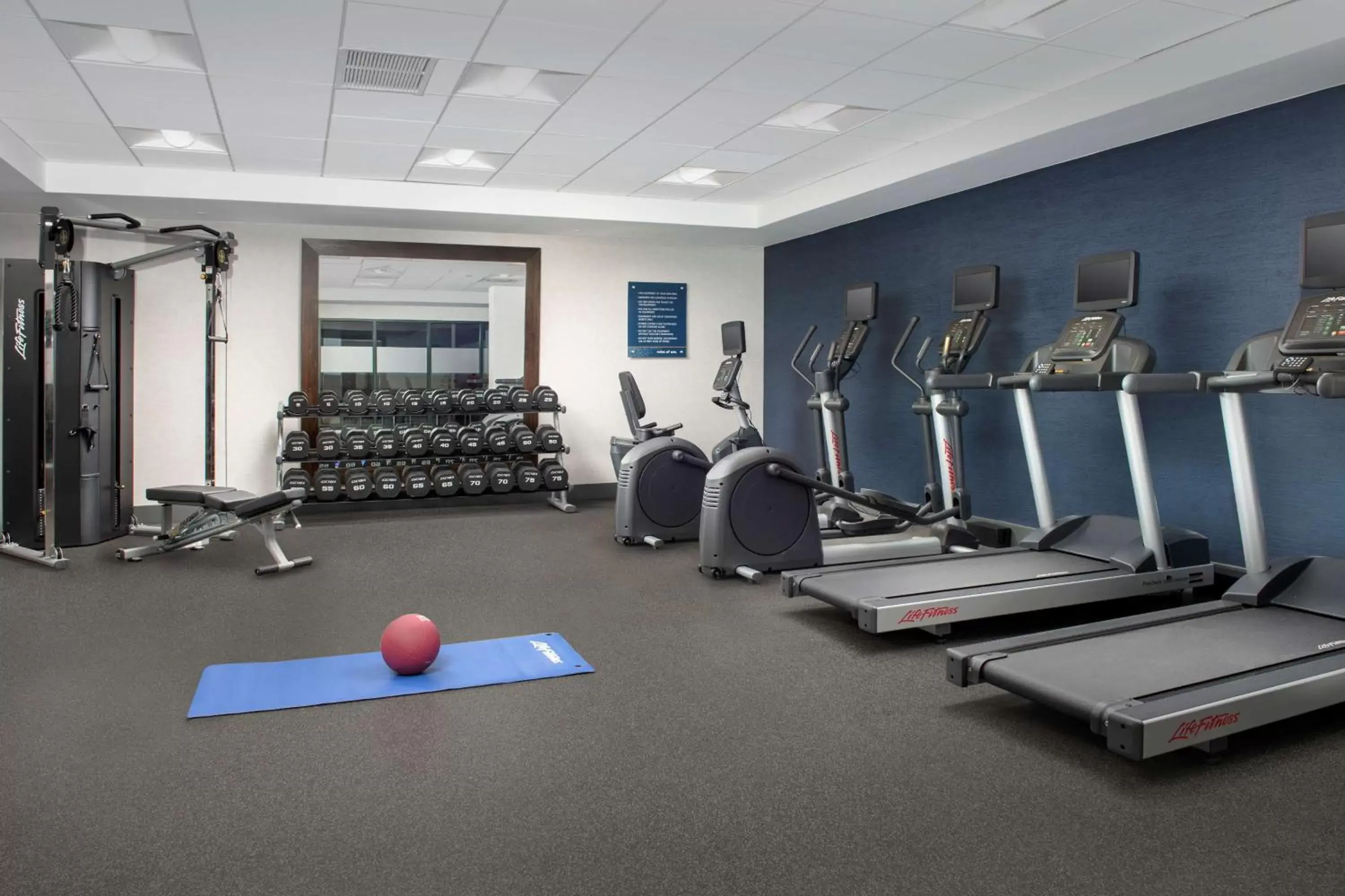 Fitness centre/facilities, Fitness Center/Facilities in Hampton Inn Baltimore-Downtown-Convention Center