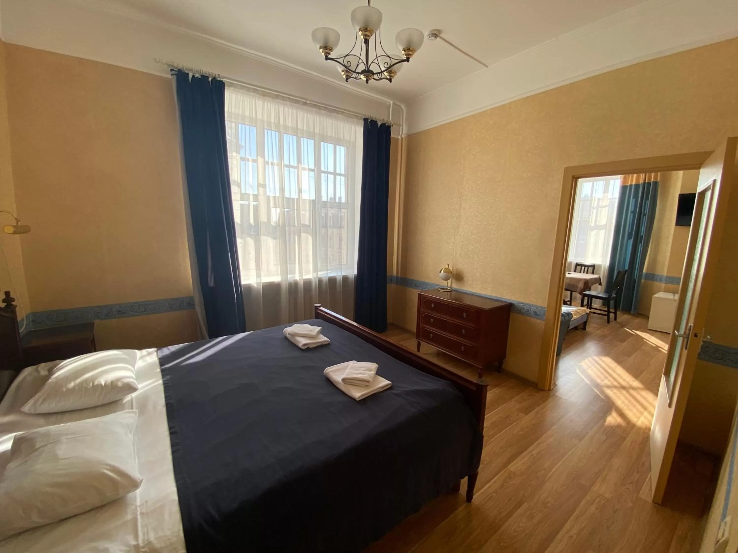 Photo of the whole room, Bed in Viktorija