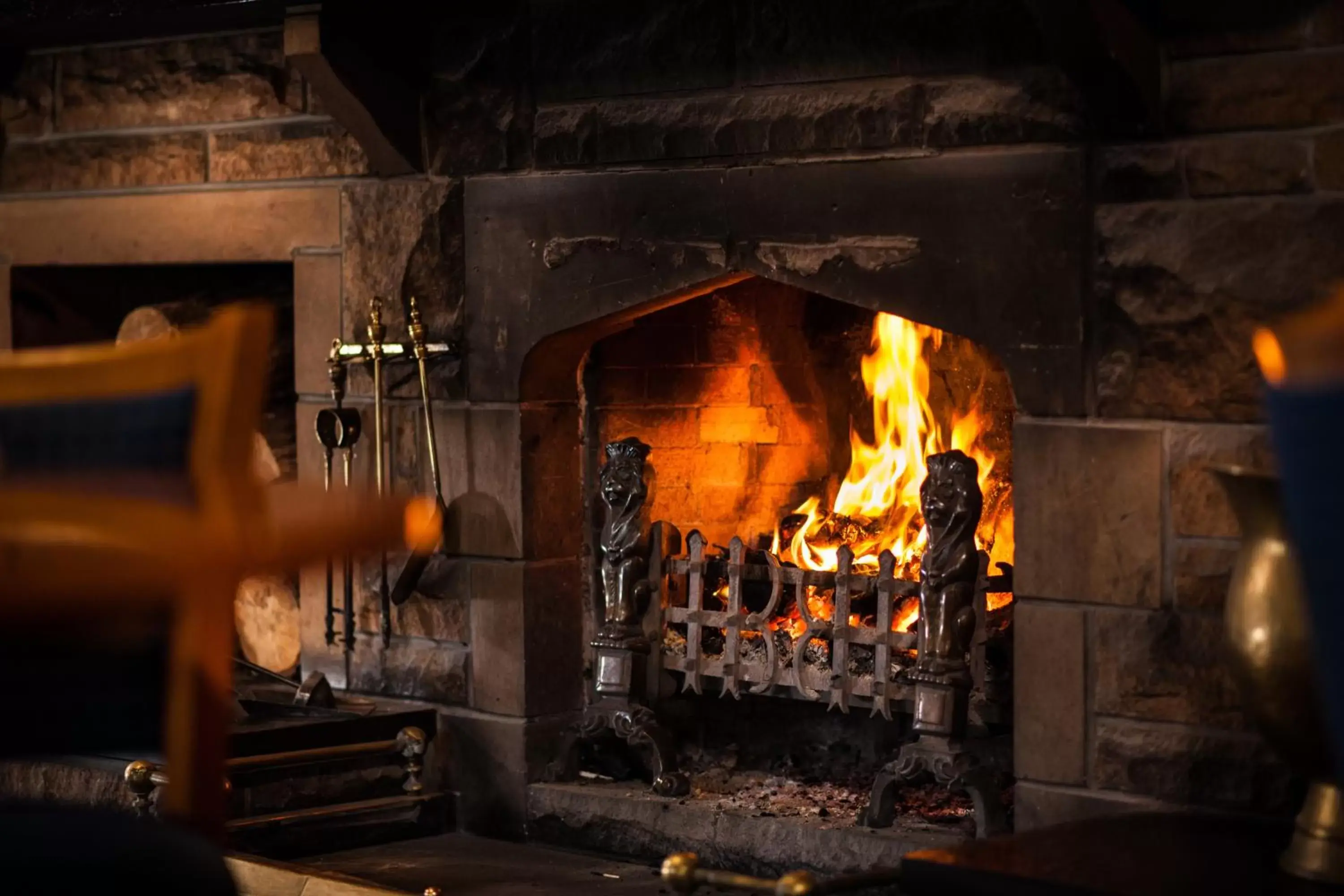 Lounge or bar, BBQ Facilities in The Stronlossit Inn