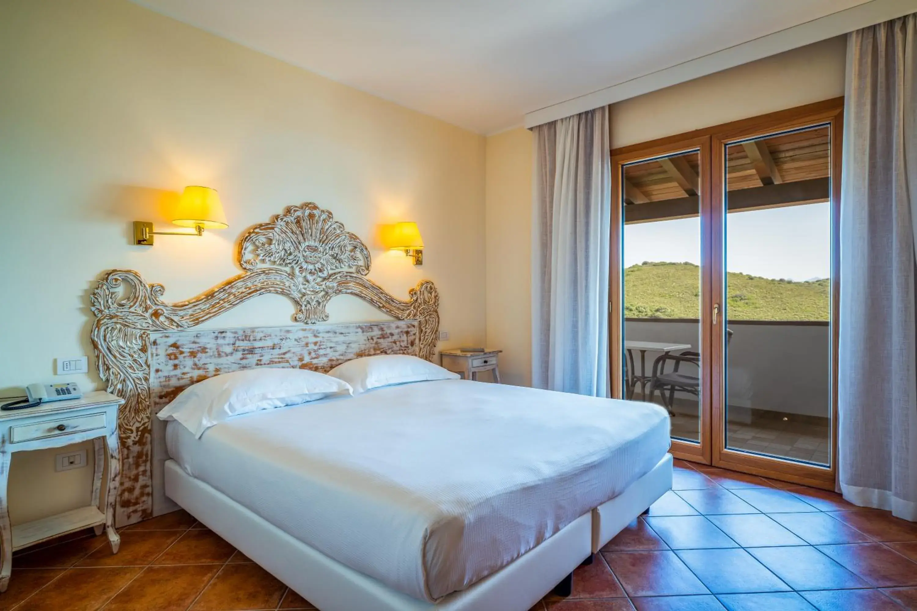 Bedroom, Bed in Hotel dP Olbia - Sardinia