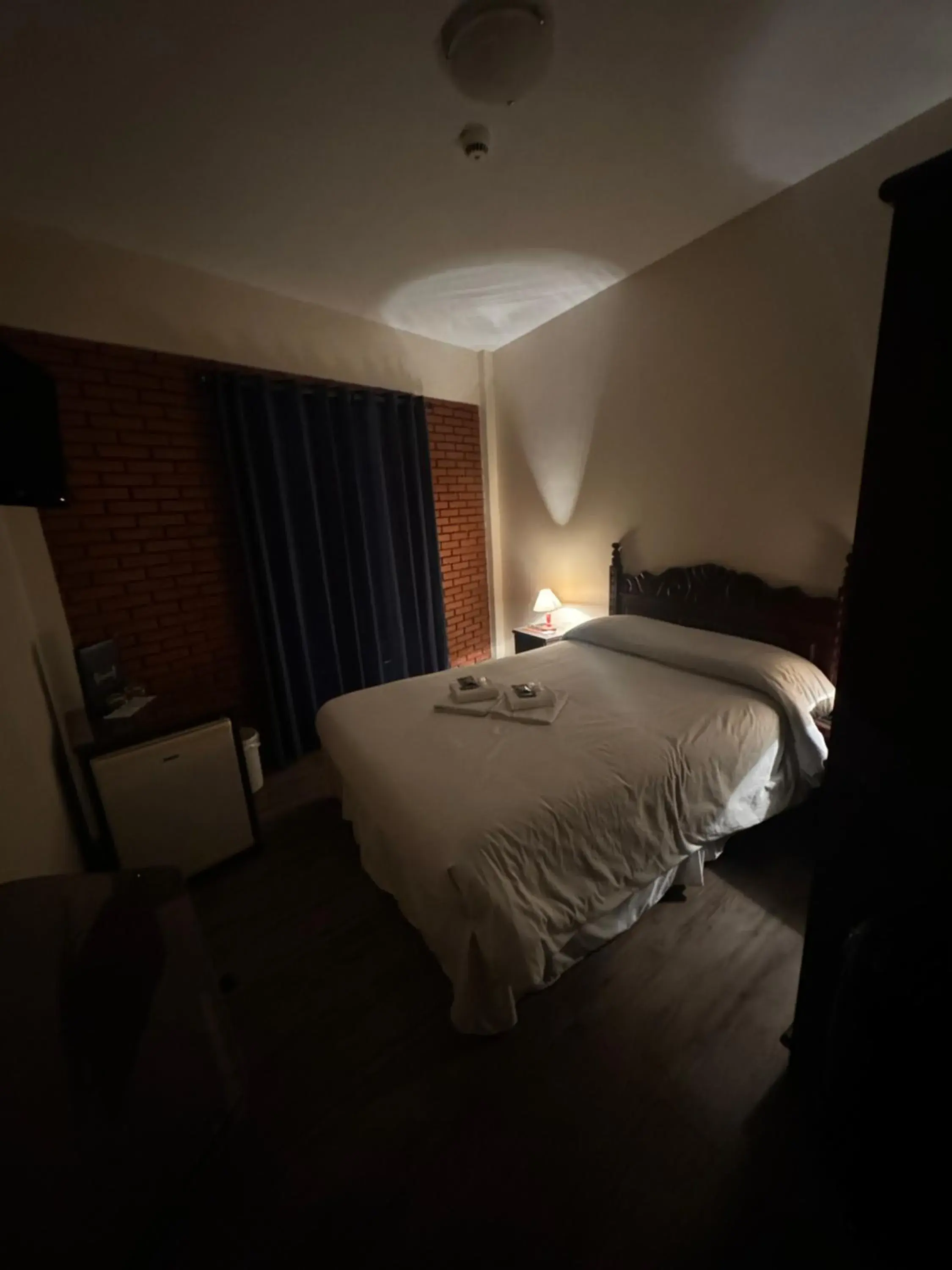 Bedroom, Bed in Hotel Garnier