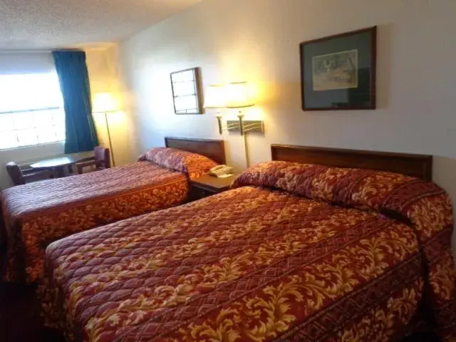 Day, Room Photo in Windcrest Inn and Suites