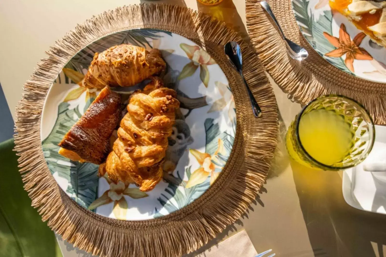 Continental breakfast, Food in Divina Charme