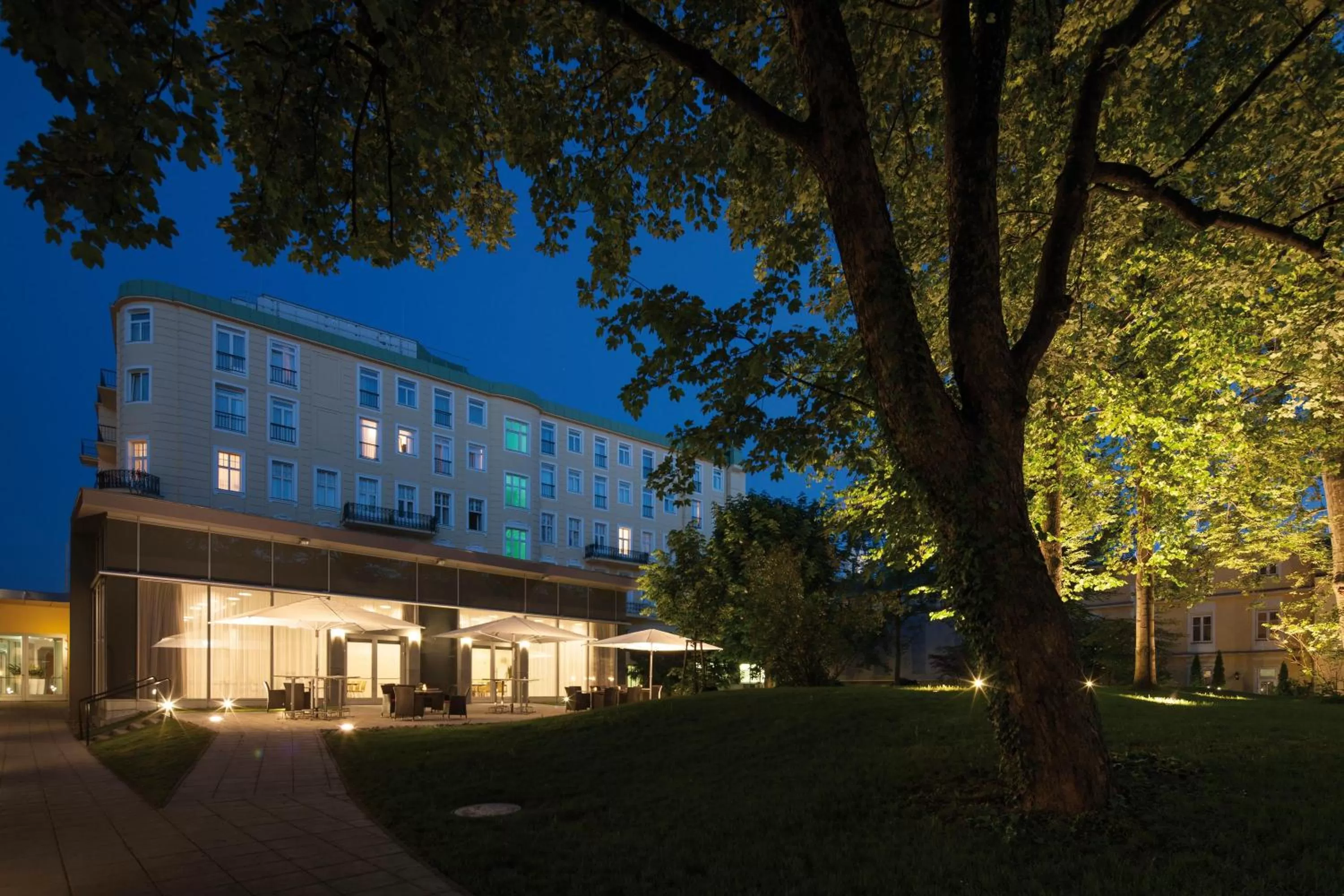 Property building in Austria Trend Parkhotel Schönbrunn Wien