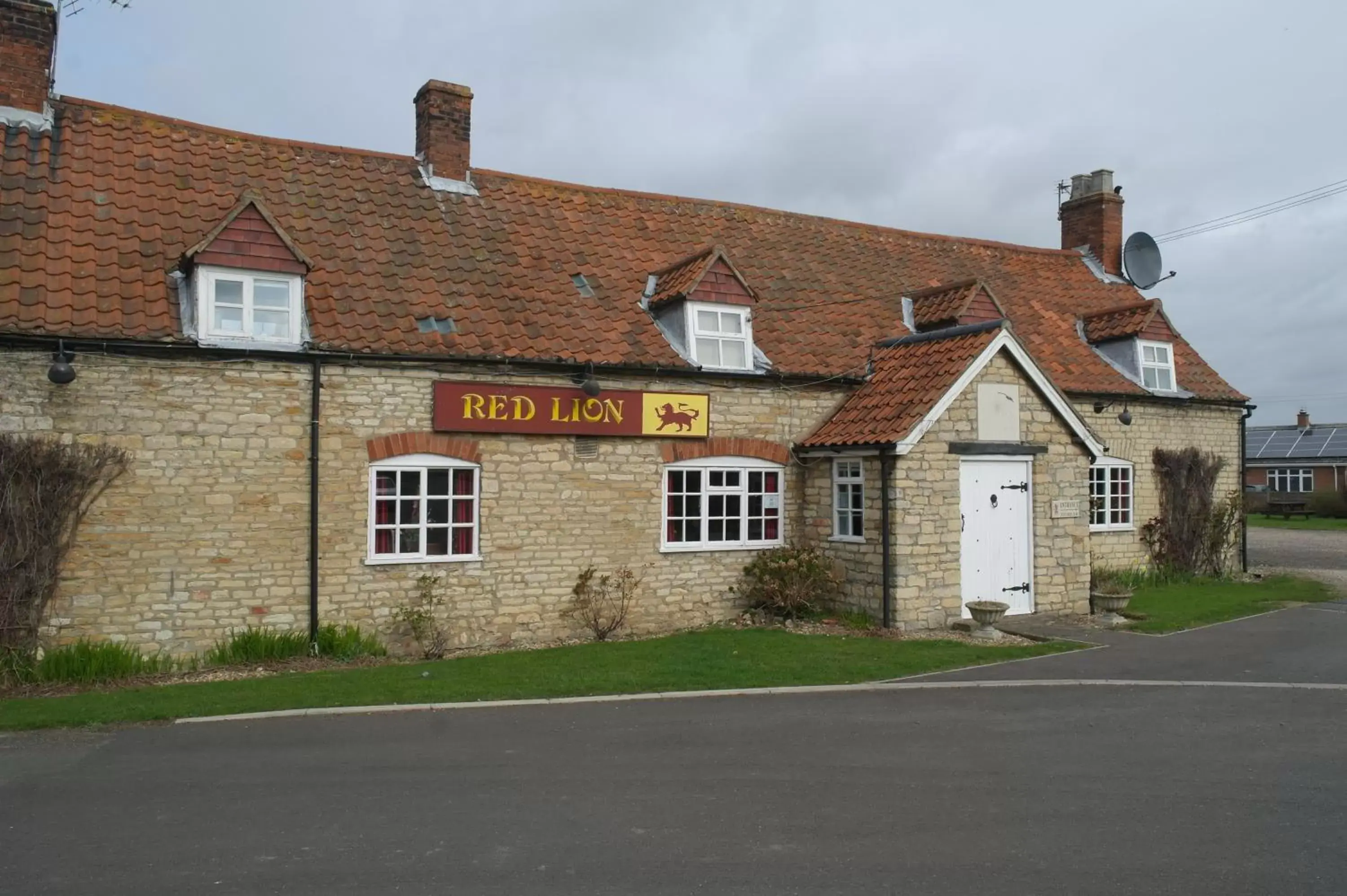 Property Building in Red Lion Dunston