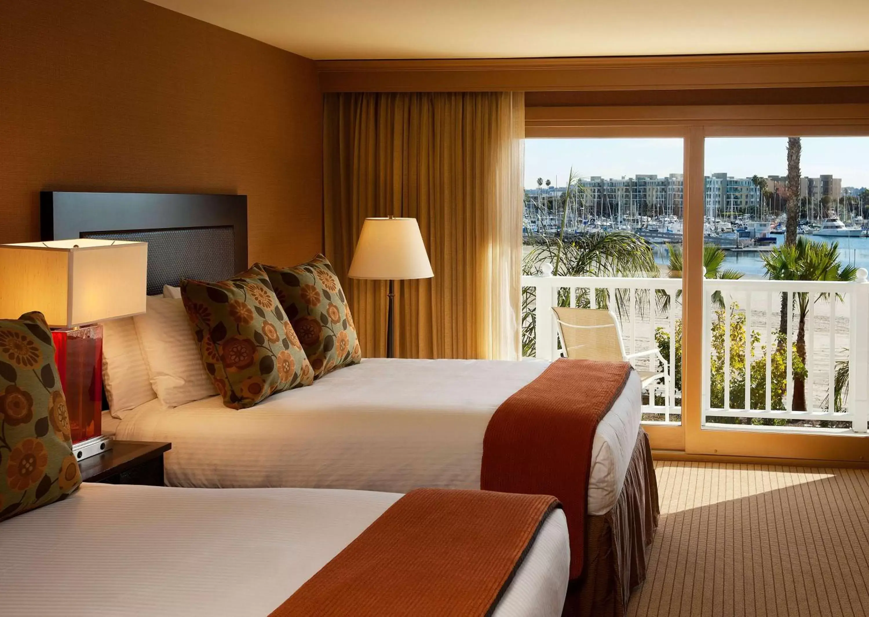 Bed in Jamaica Bay Inn Marina Del Rey Tapestry Collection by Hilton