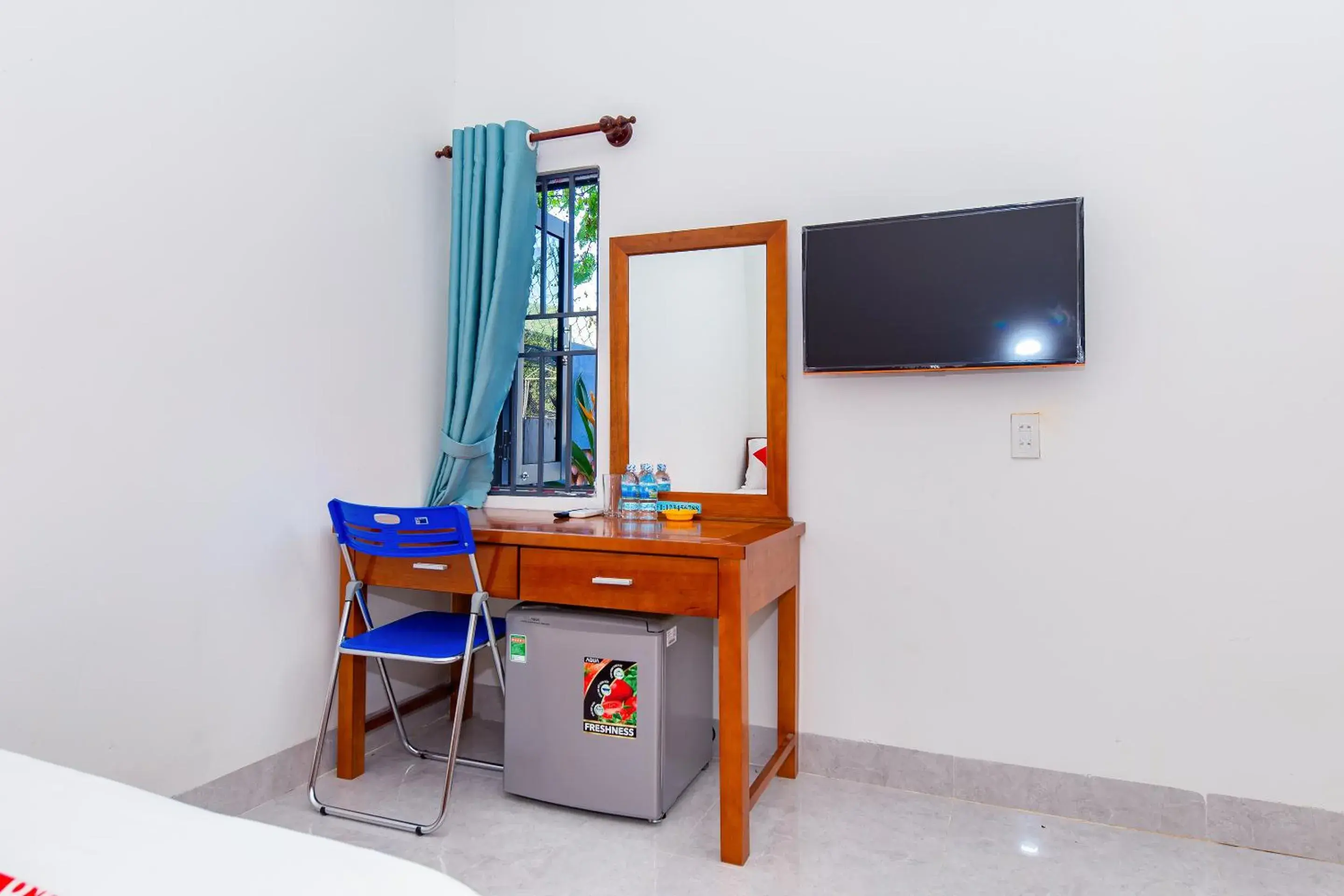 TV and multimedia, TV/Entertainment Center in OYO 745 Minh Duc Guest House