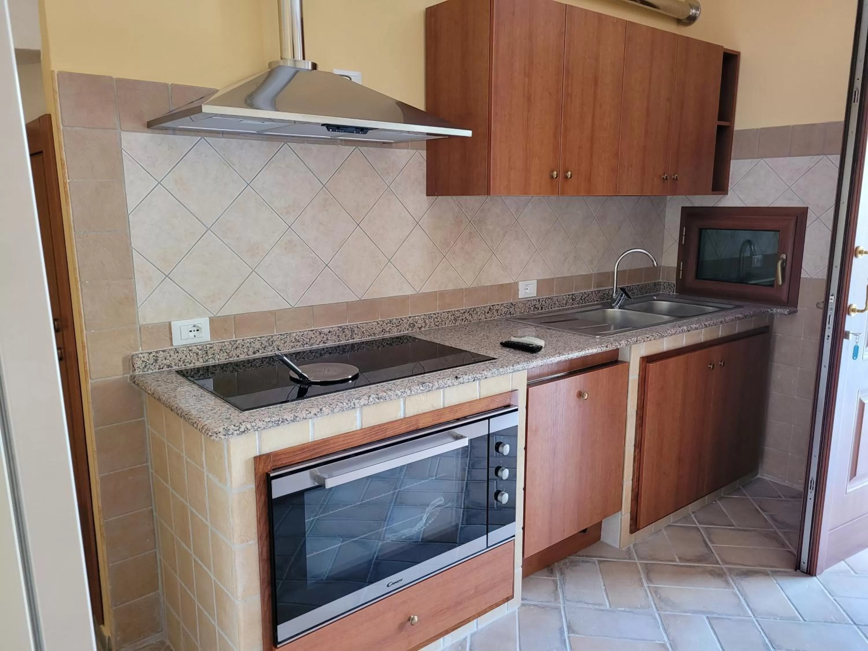 Alloggio turistico Magnifico Alessandro Valle Bernardo 04025 Lenola nei pressi di Fondi LT