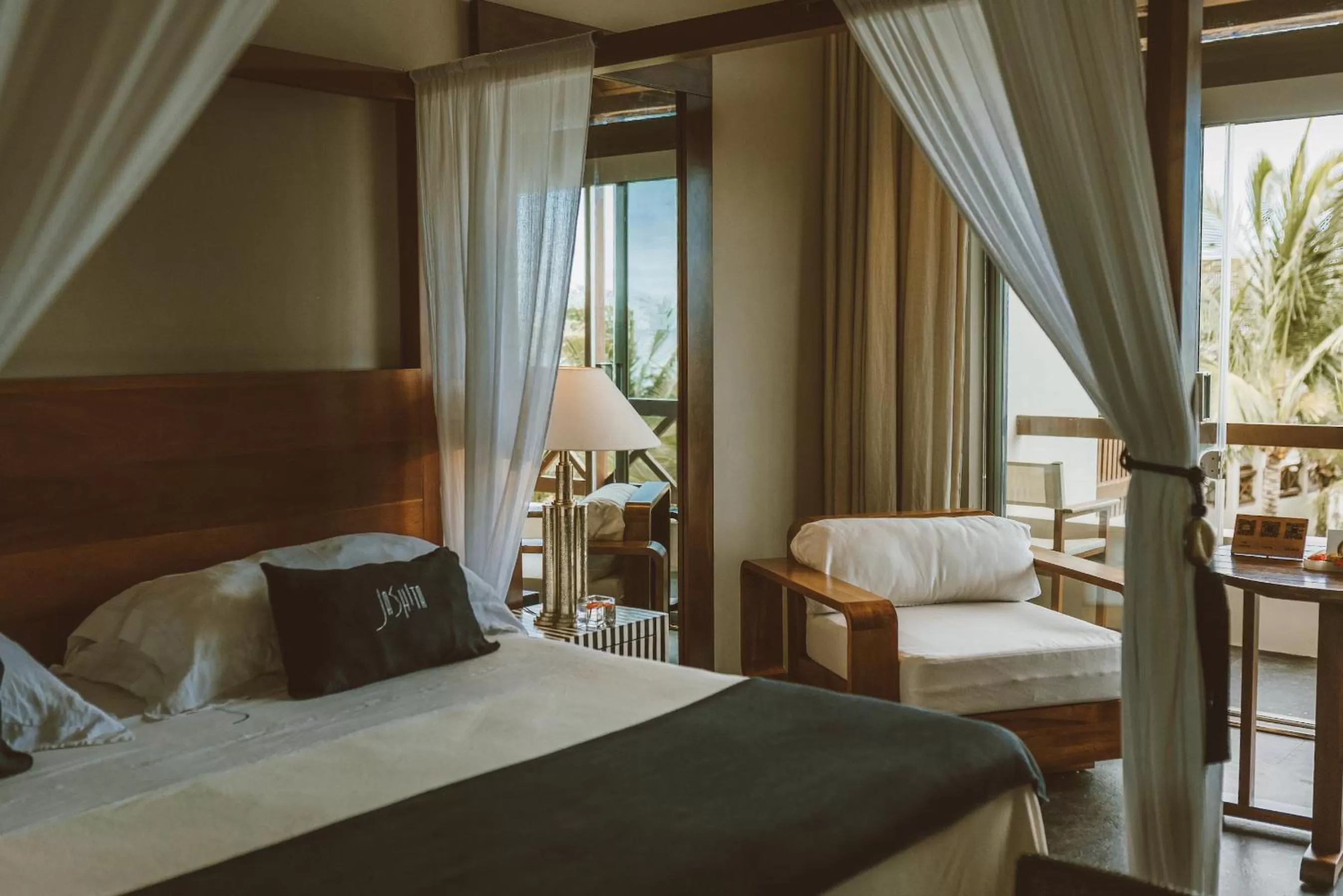 Bed in Jashita Hotel