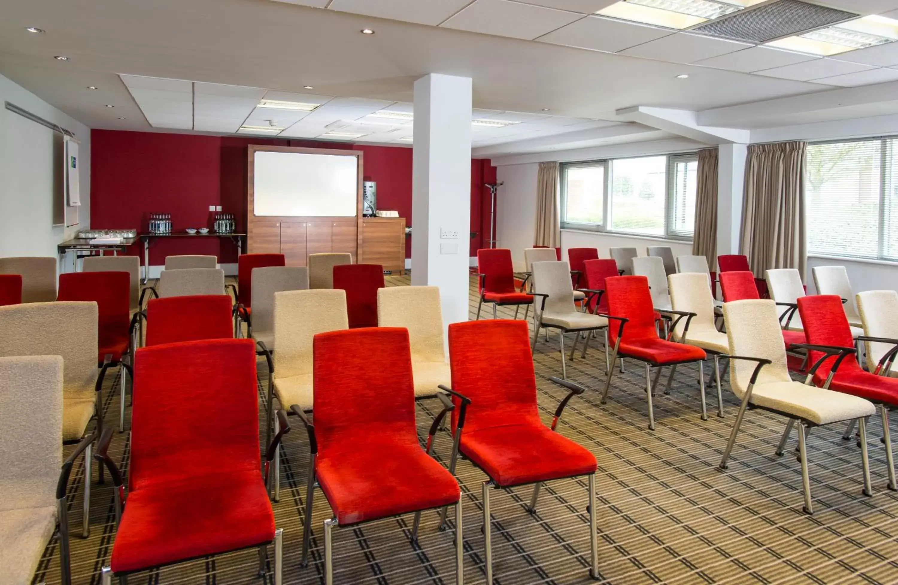 Meeting/conference room in Holiday Inn Express Northampton - South, an IHG Hotel