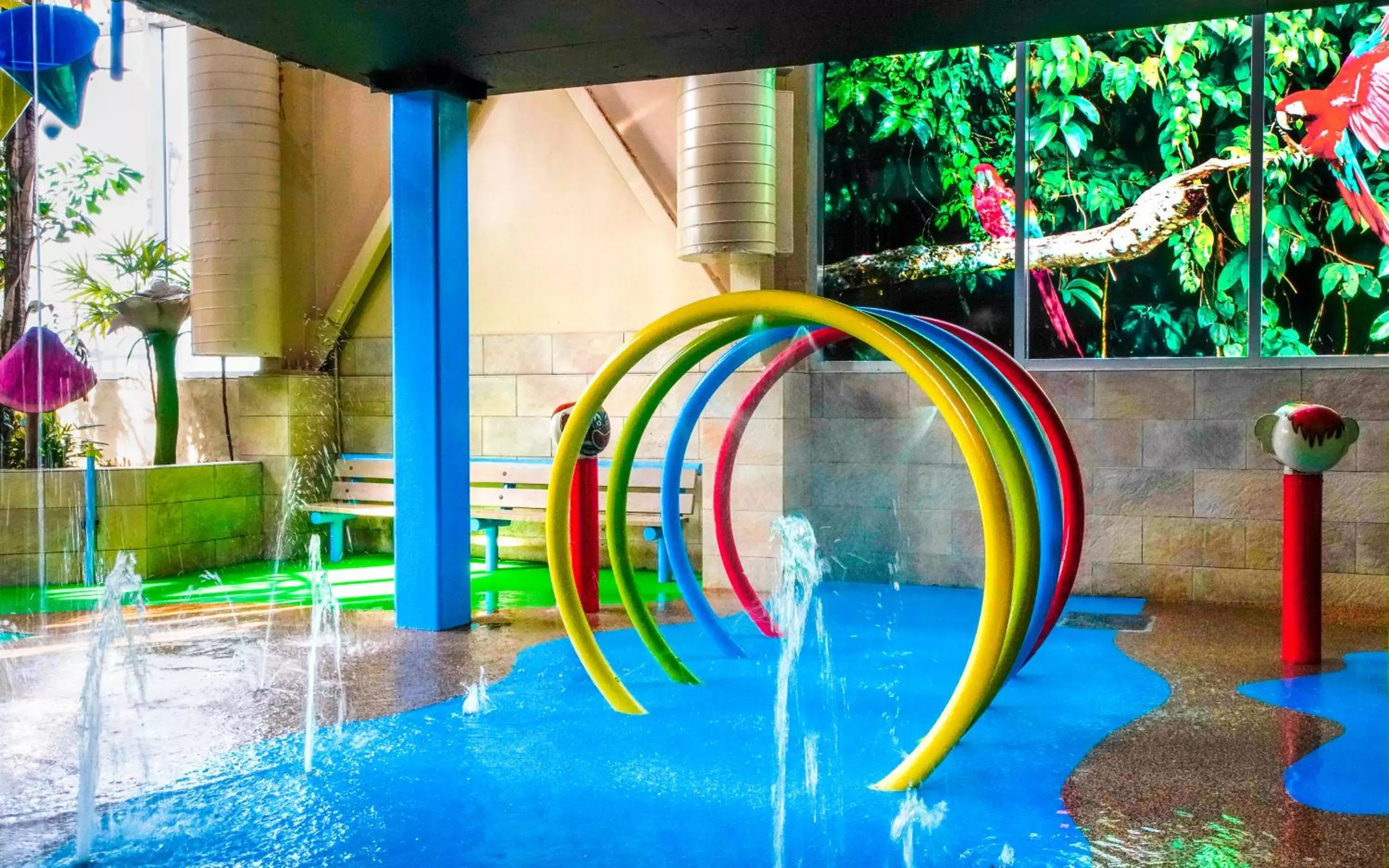 Children play ground, Water Park in LHotelQuébec