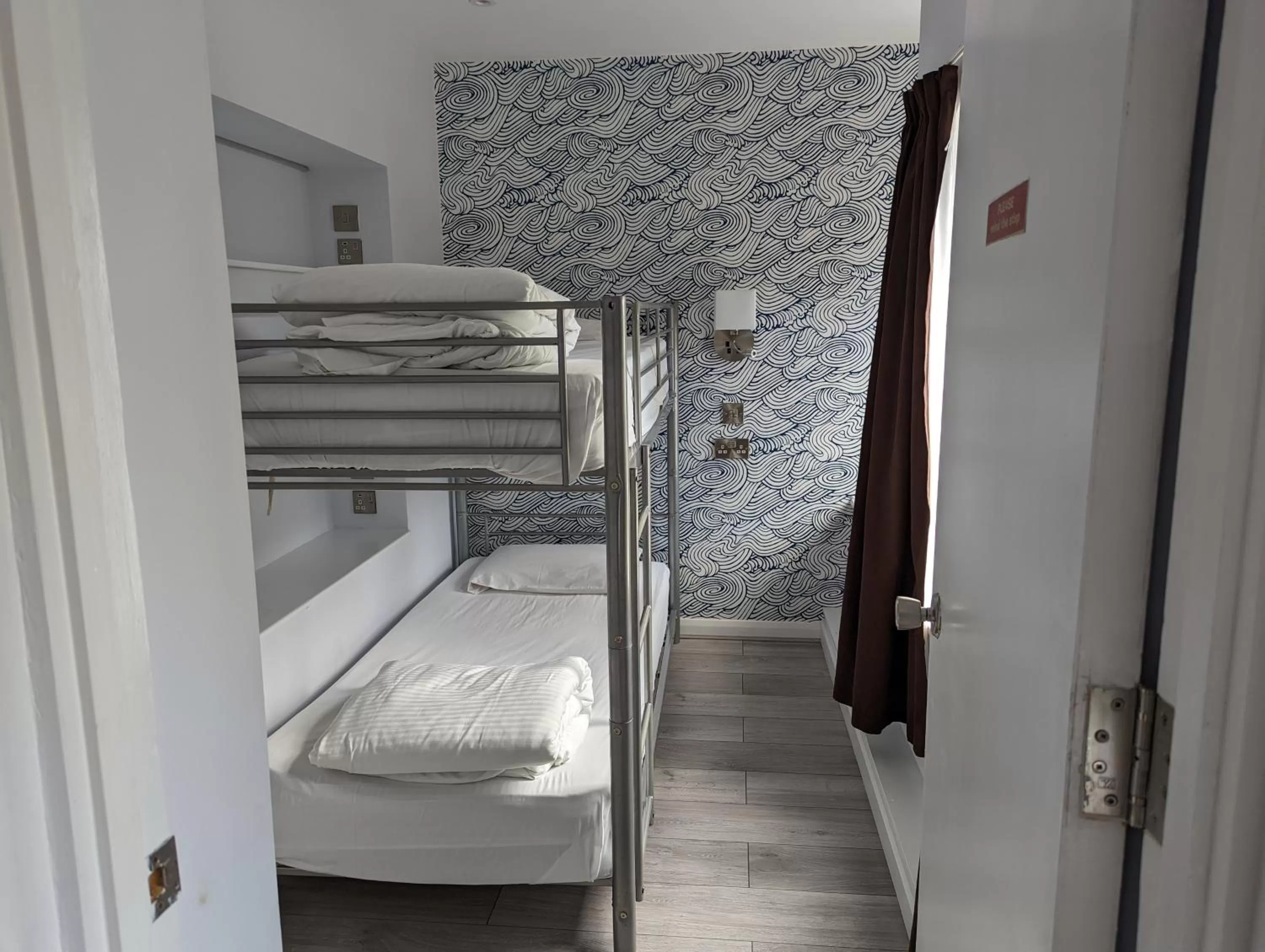 Bedroom, Bed in Suncliff Hotel - OCEANA COLLECTION