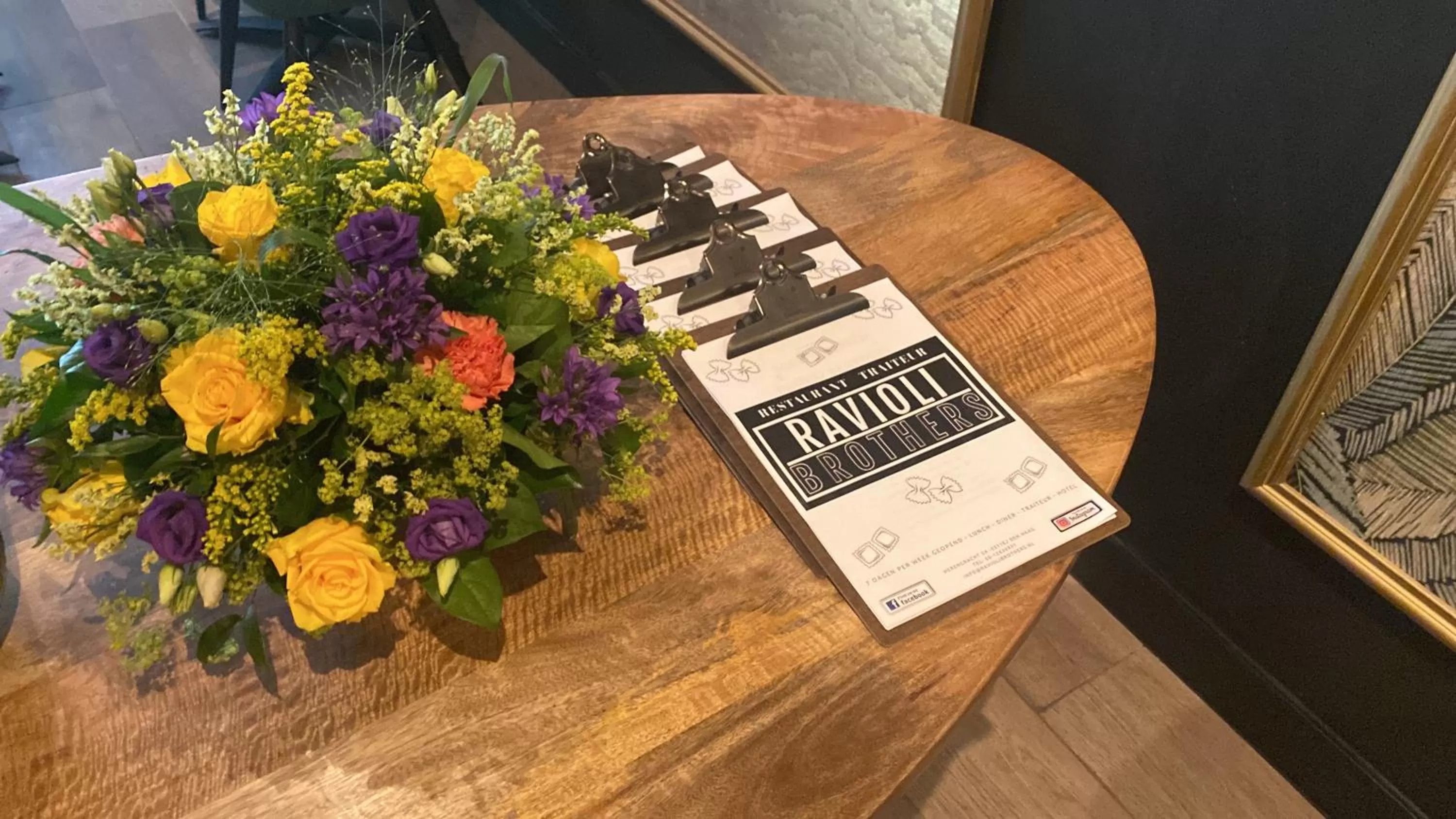 Restaurant/places to eat in Boutique Hotel Ravioli Brothers