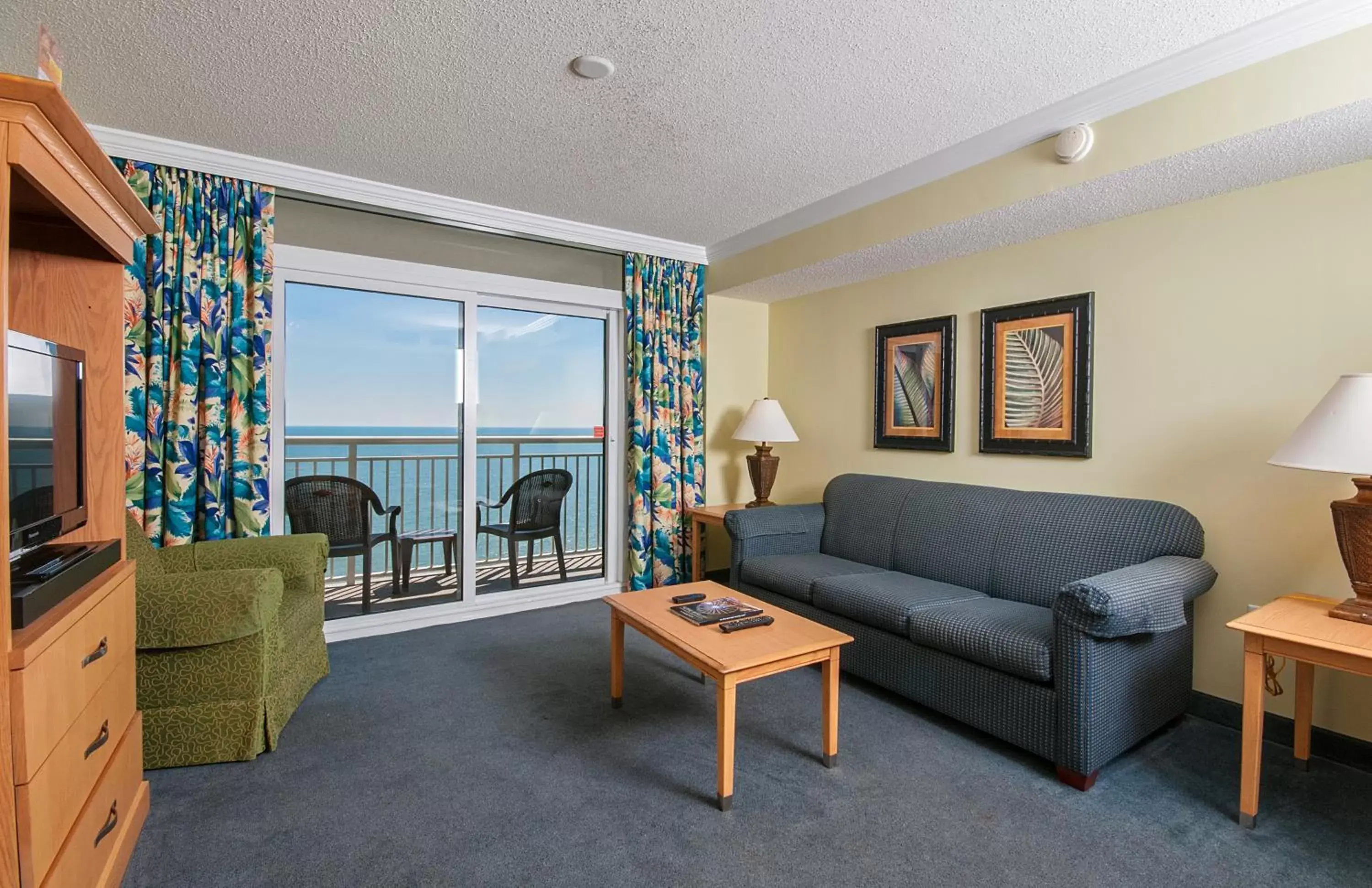 Living room, Seating Area in Paradise Resort