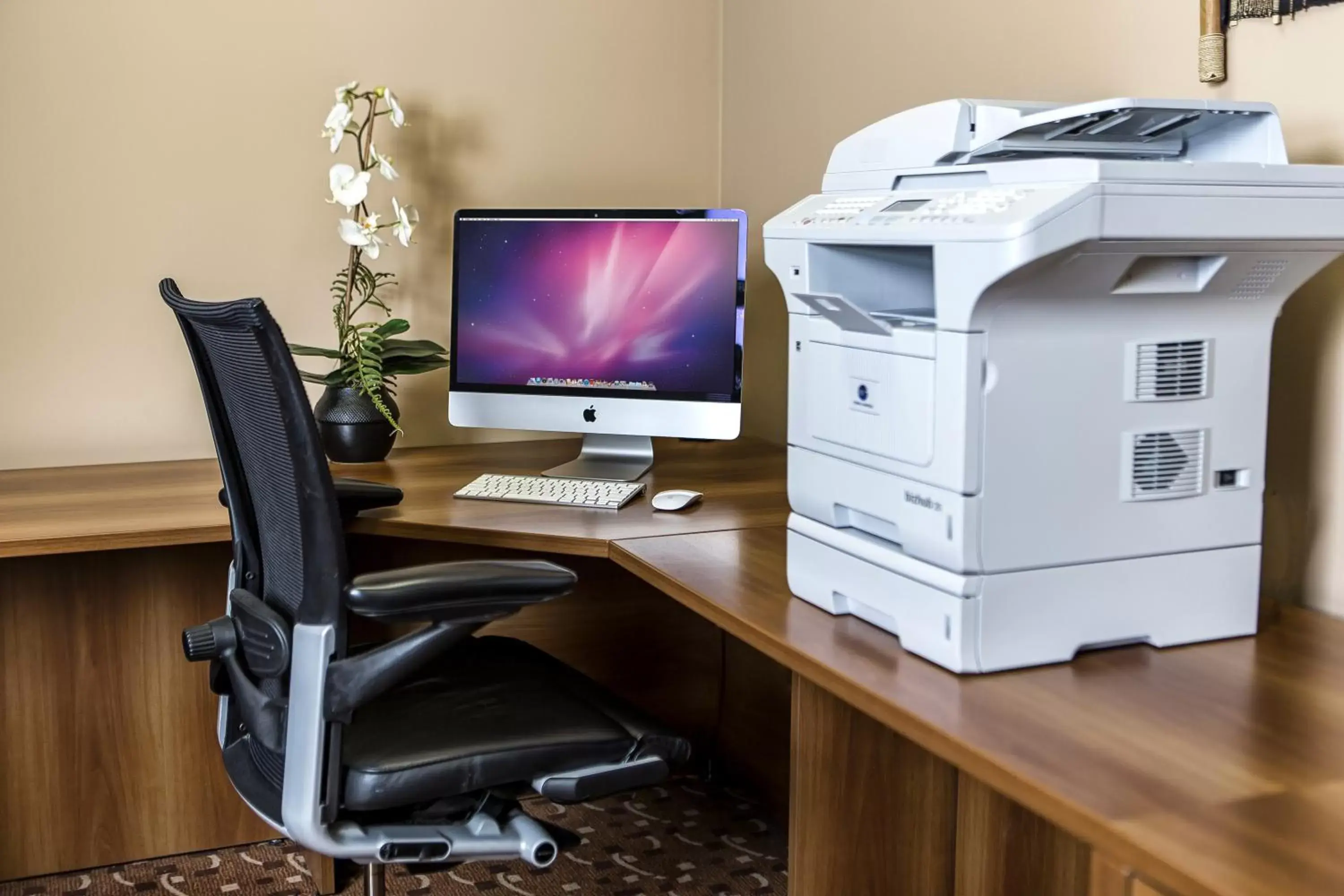 Business facilities, Business Area/Conference Room in Metterra Hotel on Whyte