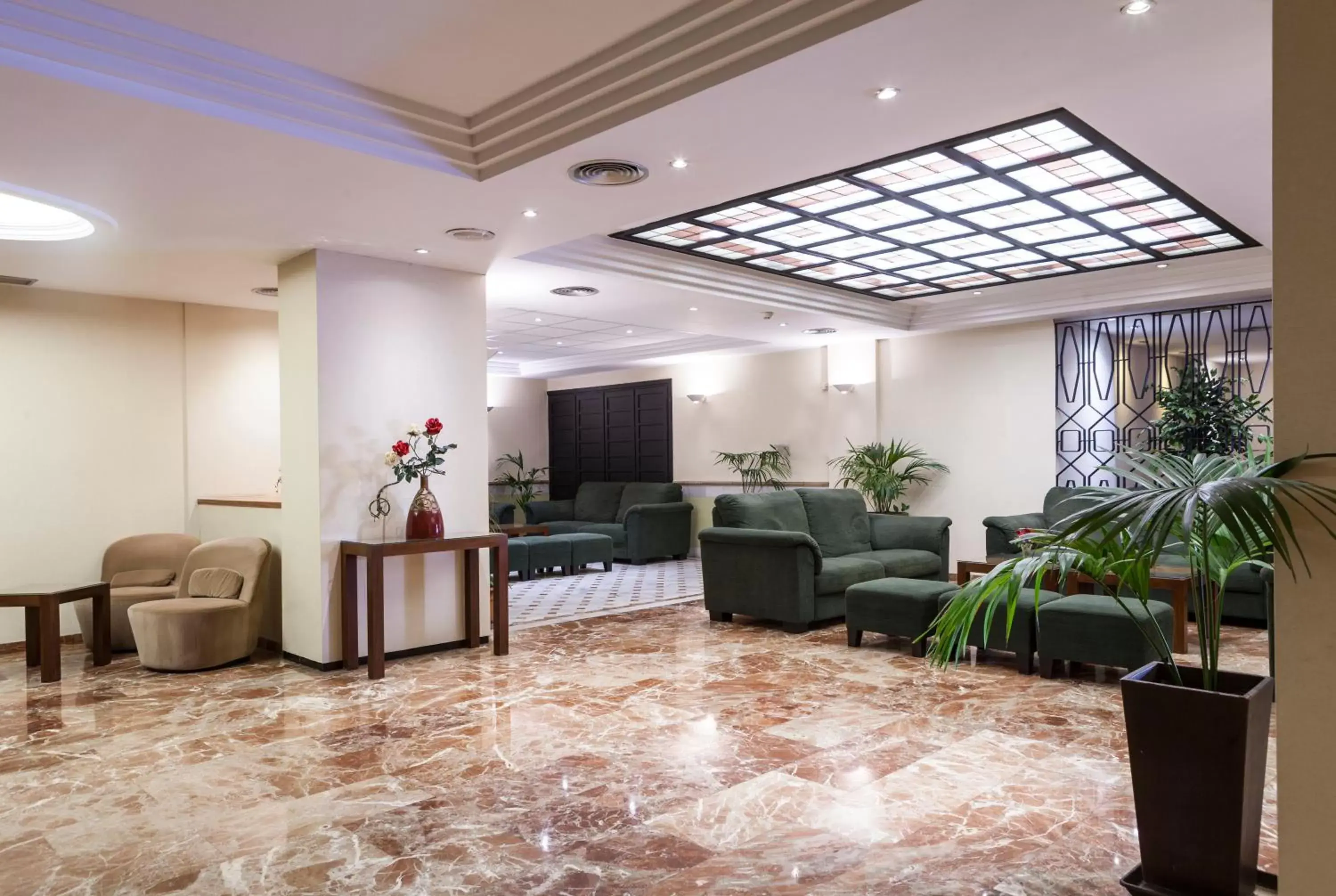 Lounge or bar, Lobby/Reception in Hotel Don Paco