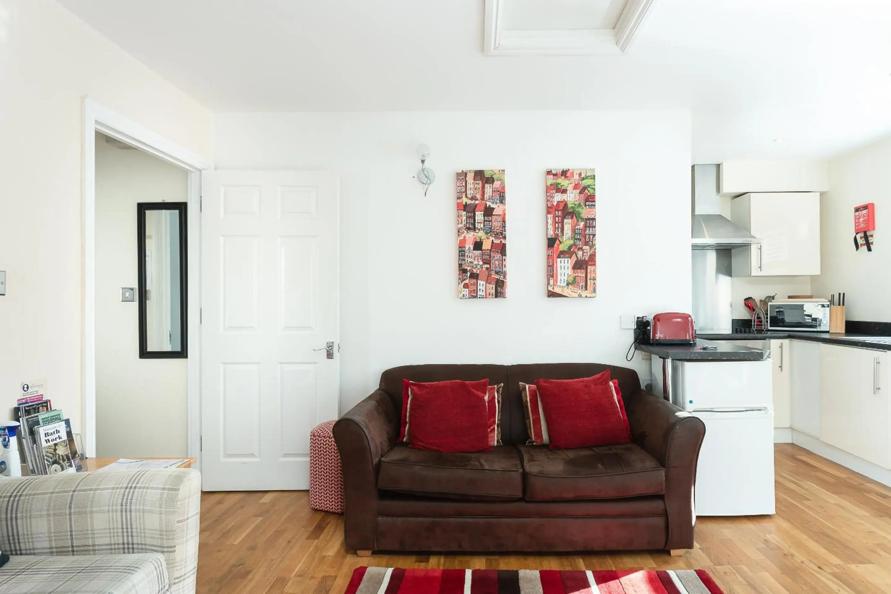 Living room, Seating Area in Bath Breaks Apartments