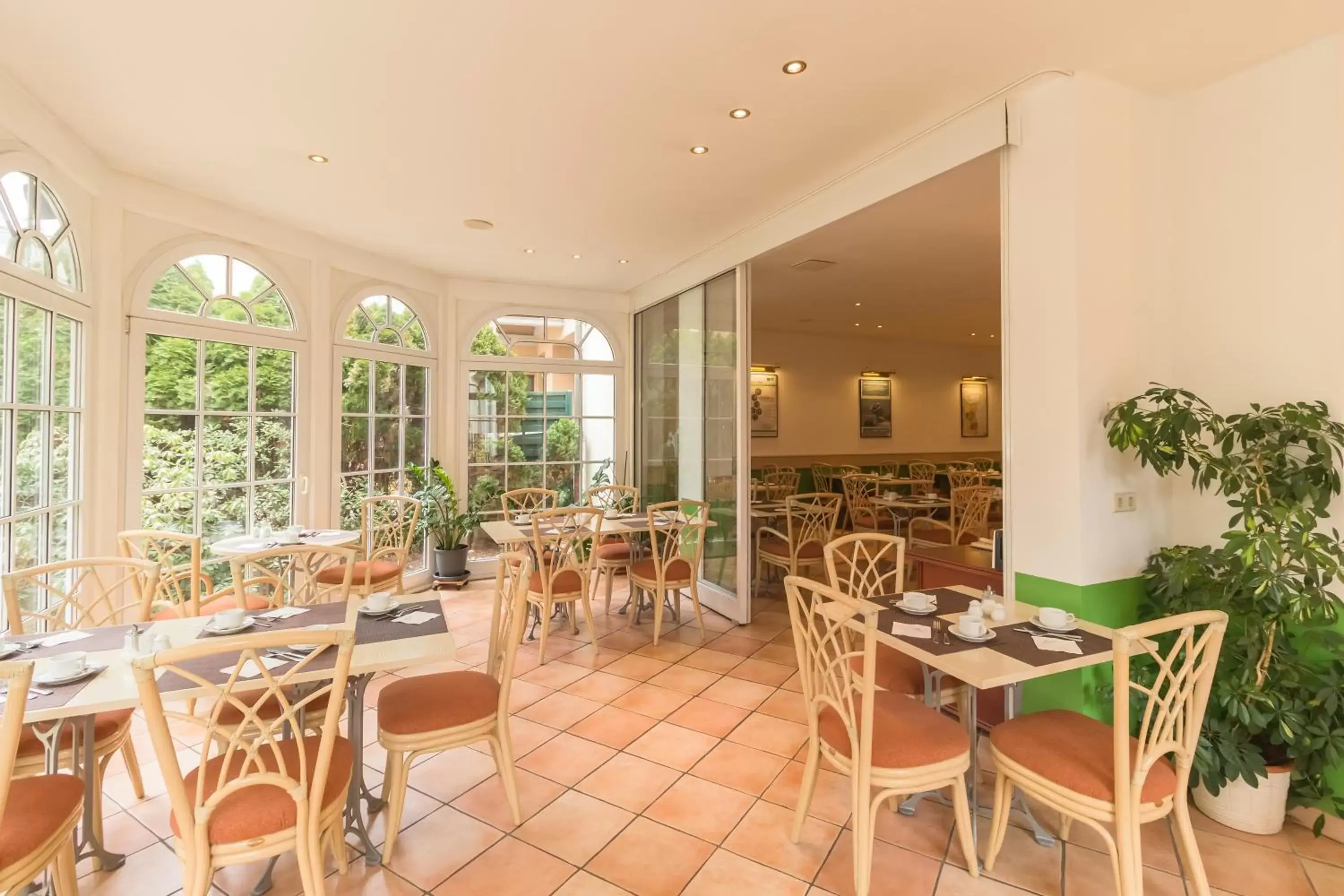 Lounge or bar in Hotel Markgraf Leipzig Lounge or bar in Hotel Markgraf Leipzig