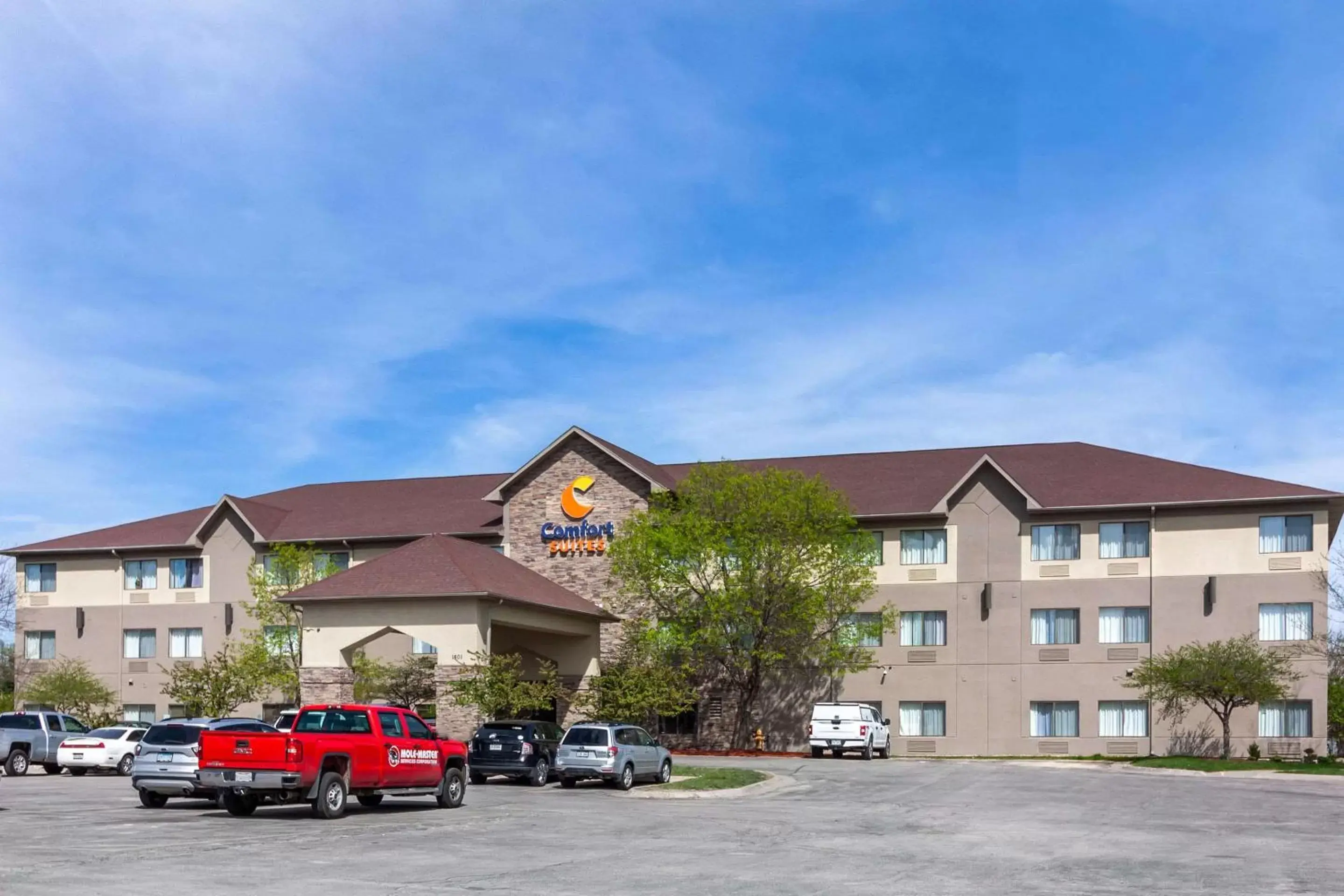 Property building in Comfort Suites Omaha East-Council Bluffs Property building in Comfort Suites Omaha East-Council Bluffs