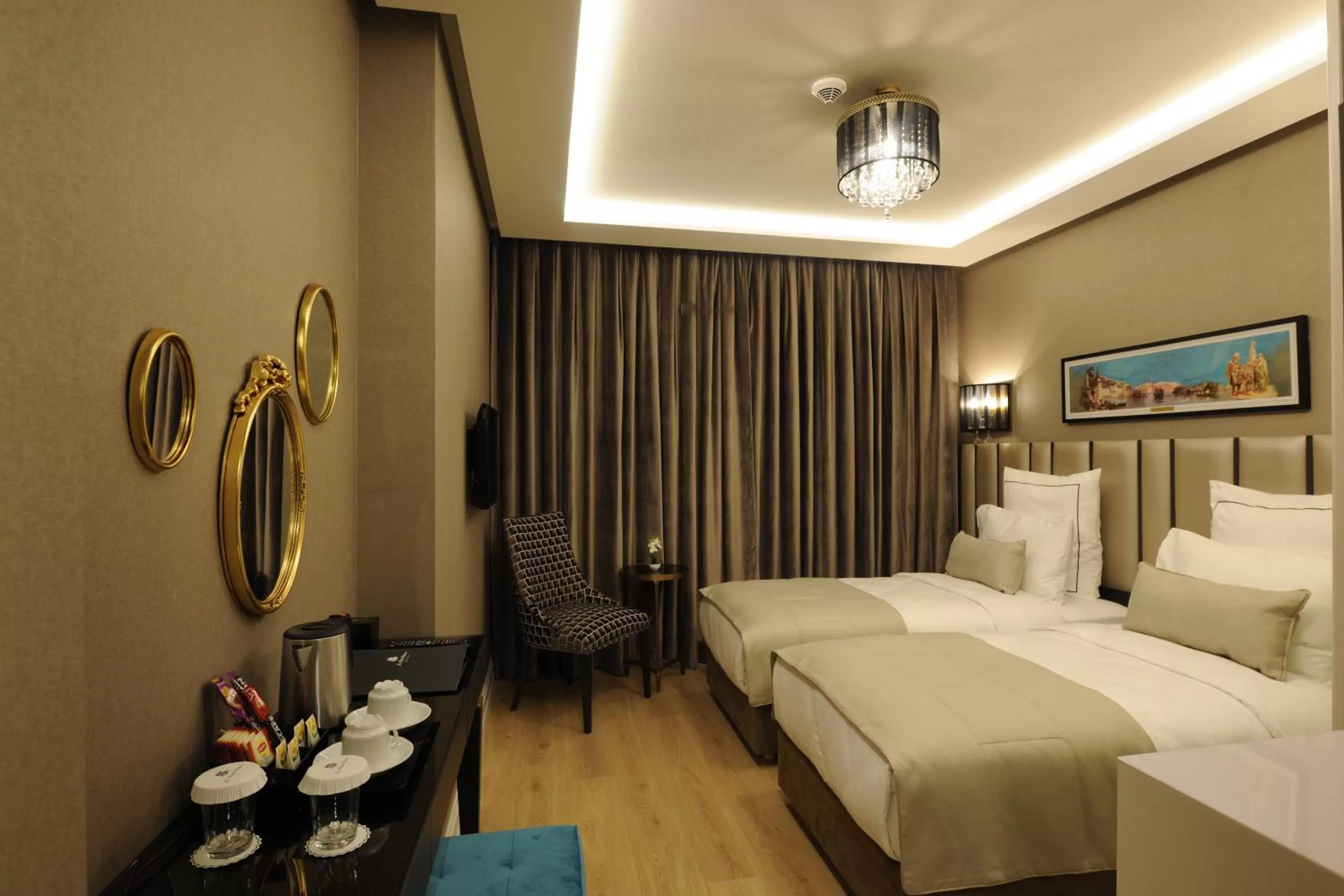 Decorative detail, Bed in Le Petit Palace Hotel - Special Category