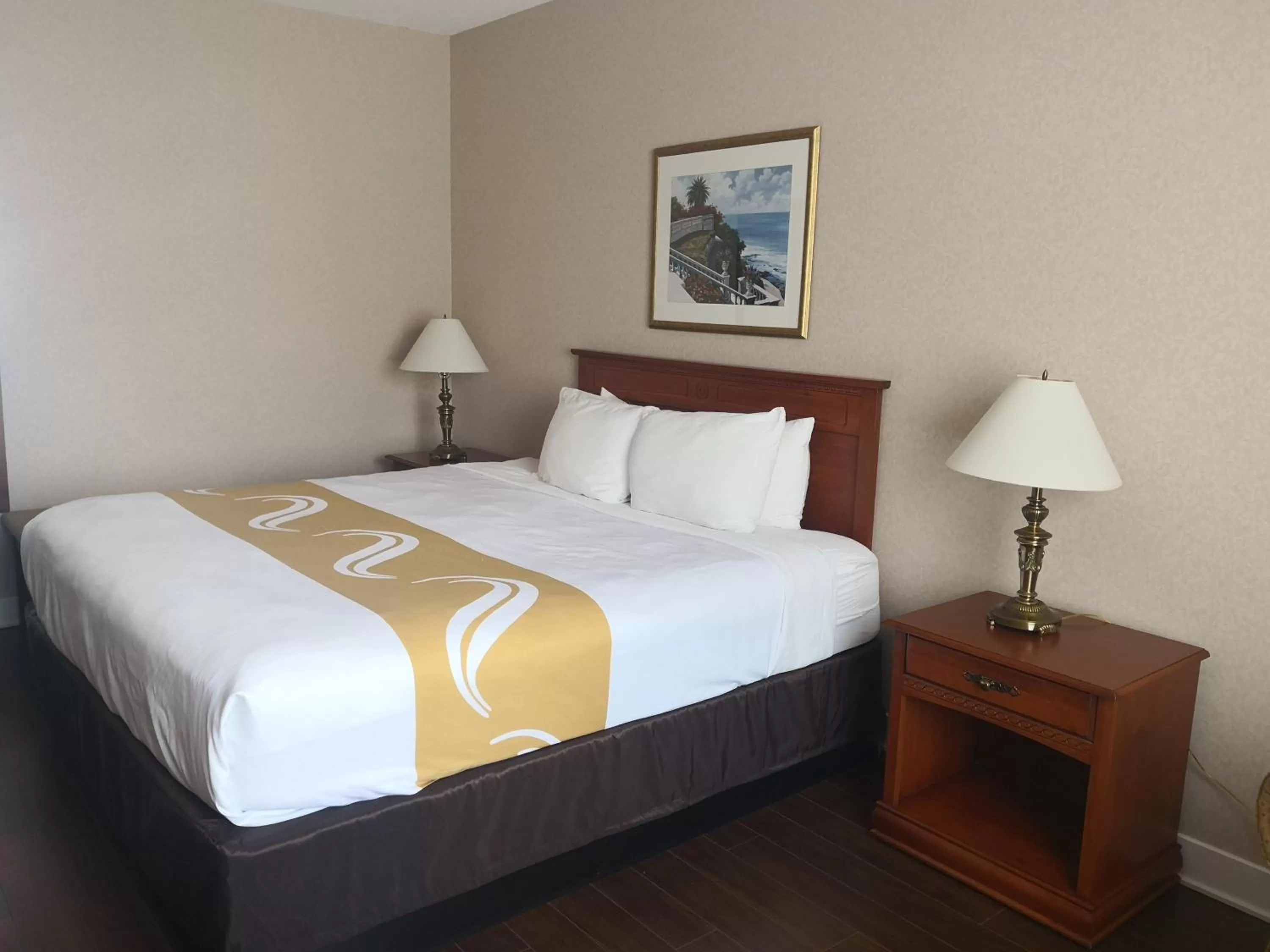 bunk bed, Bed in Quality Inn & Suites