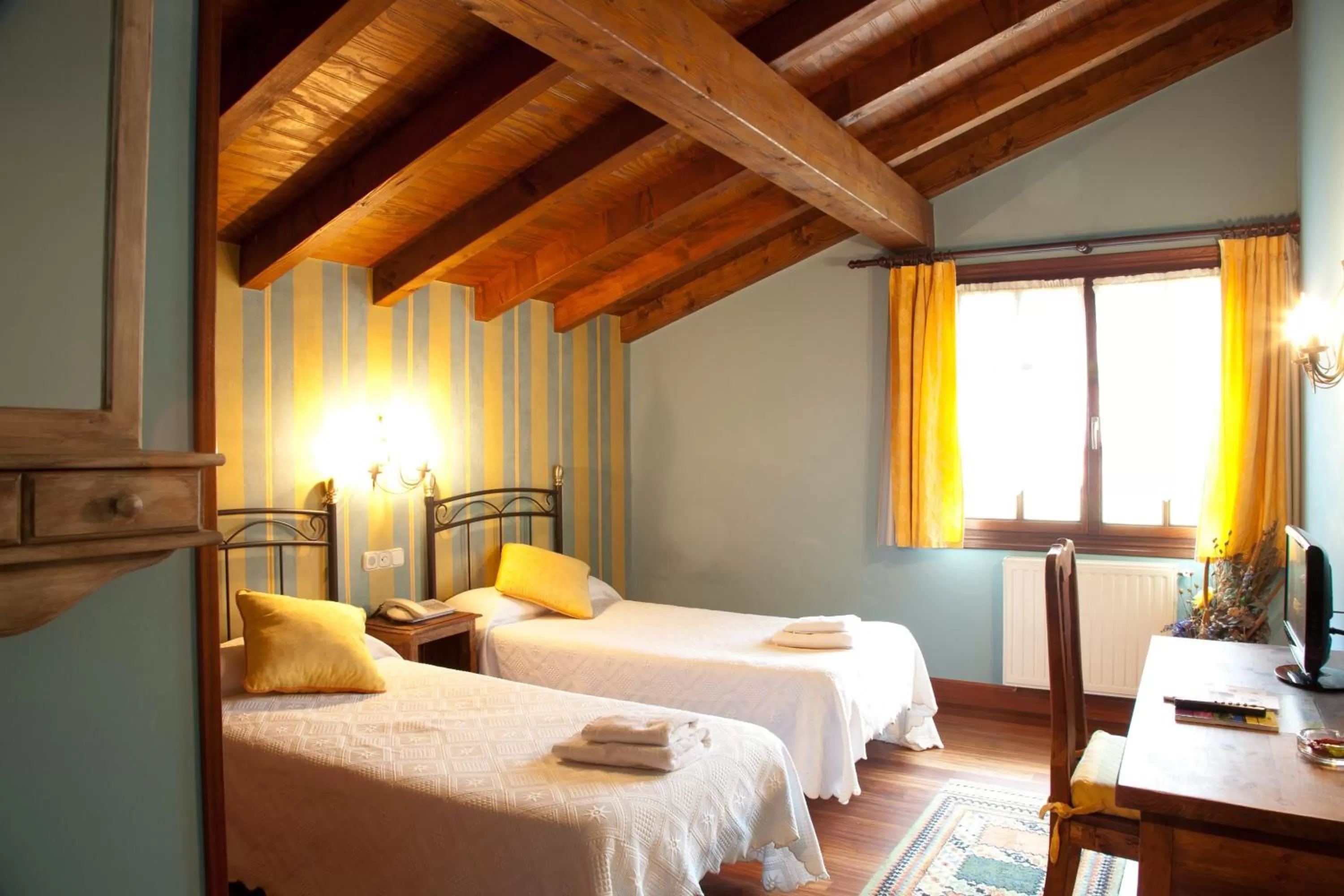 Photo of the whole room, Bed in Hotel Matsa B&B