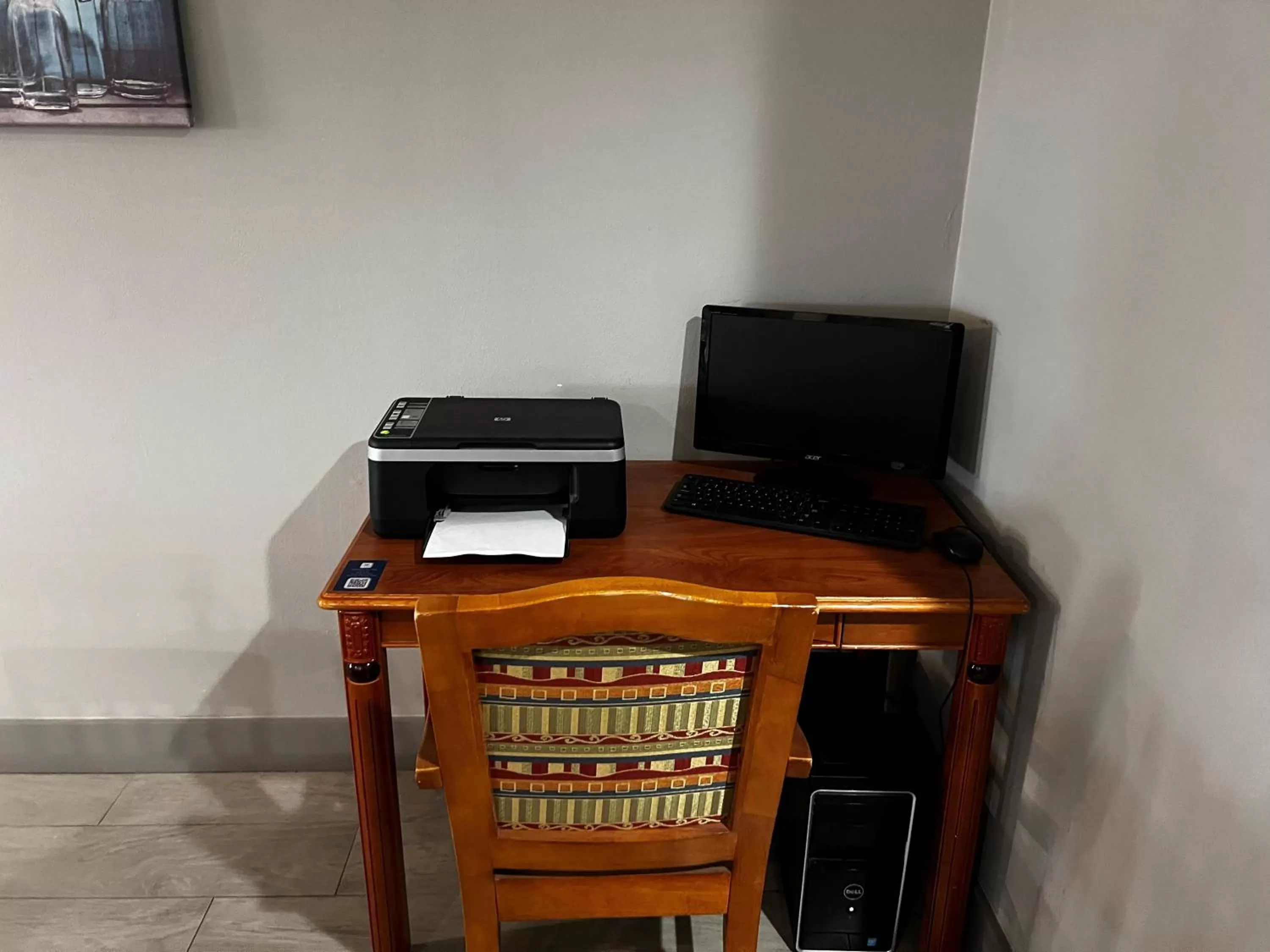 Business facilities in Super 8 by Wyndham Sealy