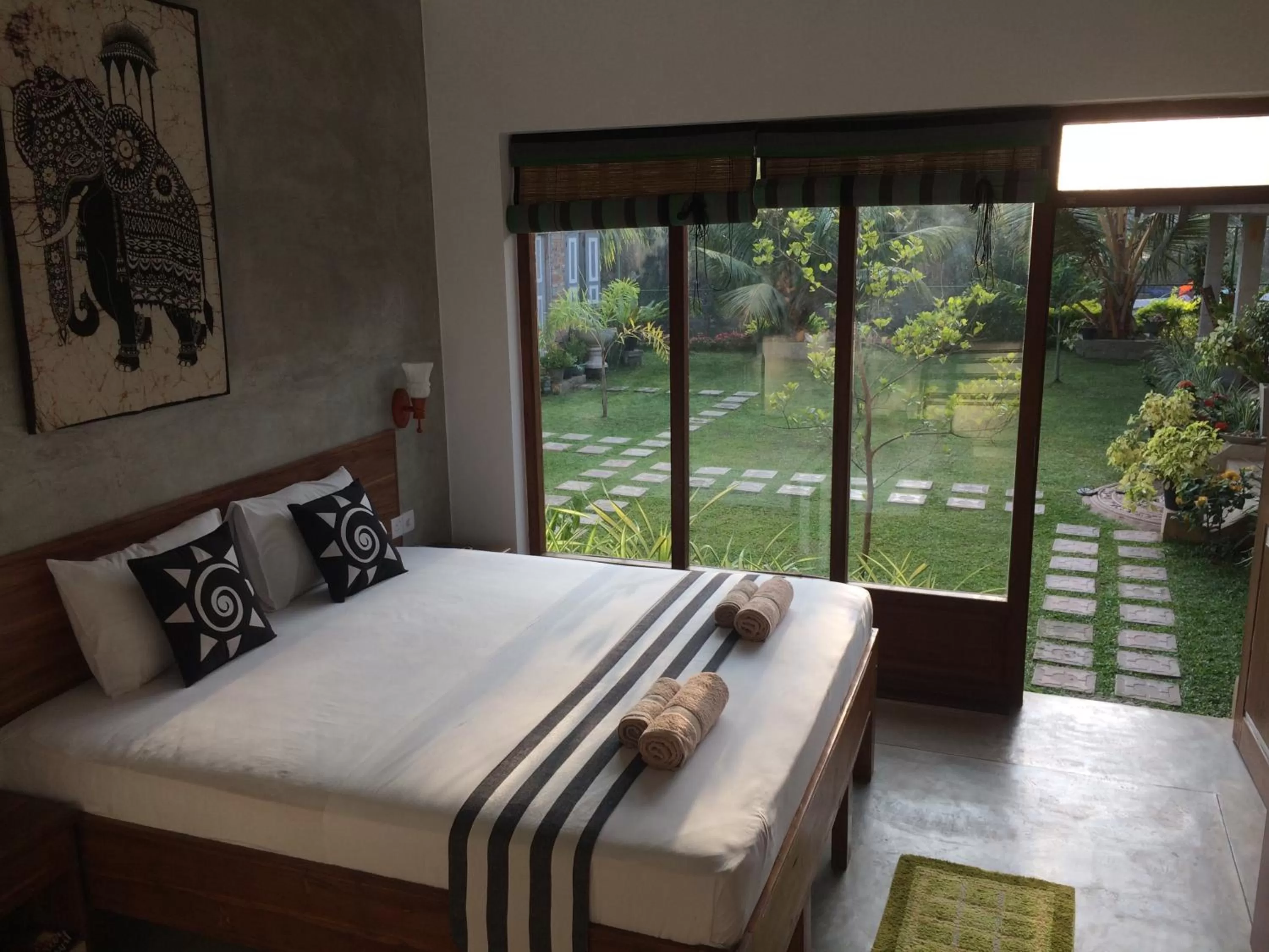 Bed in Green Wood Villa Negombo