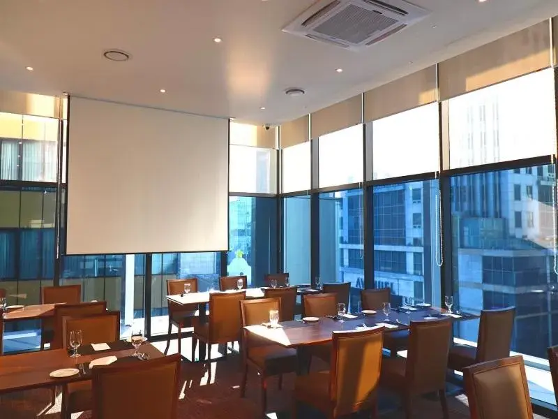 Restaurant/places to eat in Stanford Hotel Myeongdong
